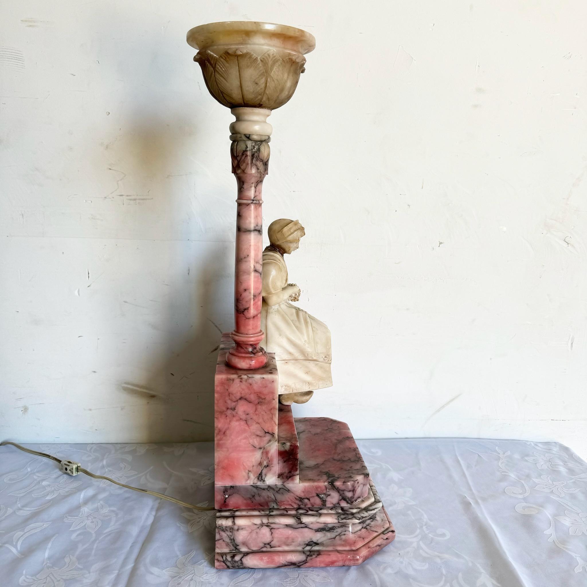 Lampe de table italienne ancienne sculptée en albâtre rose et blanc et en marbre en vente 3