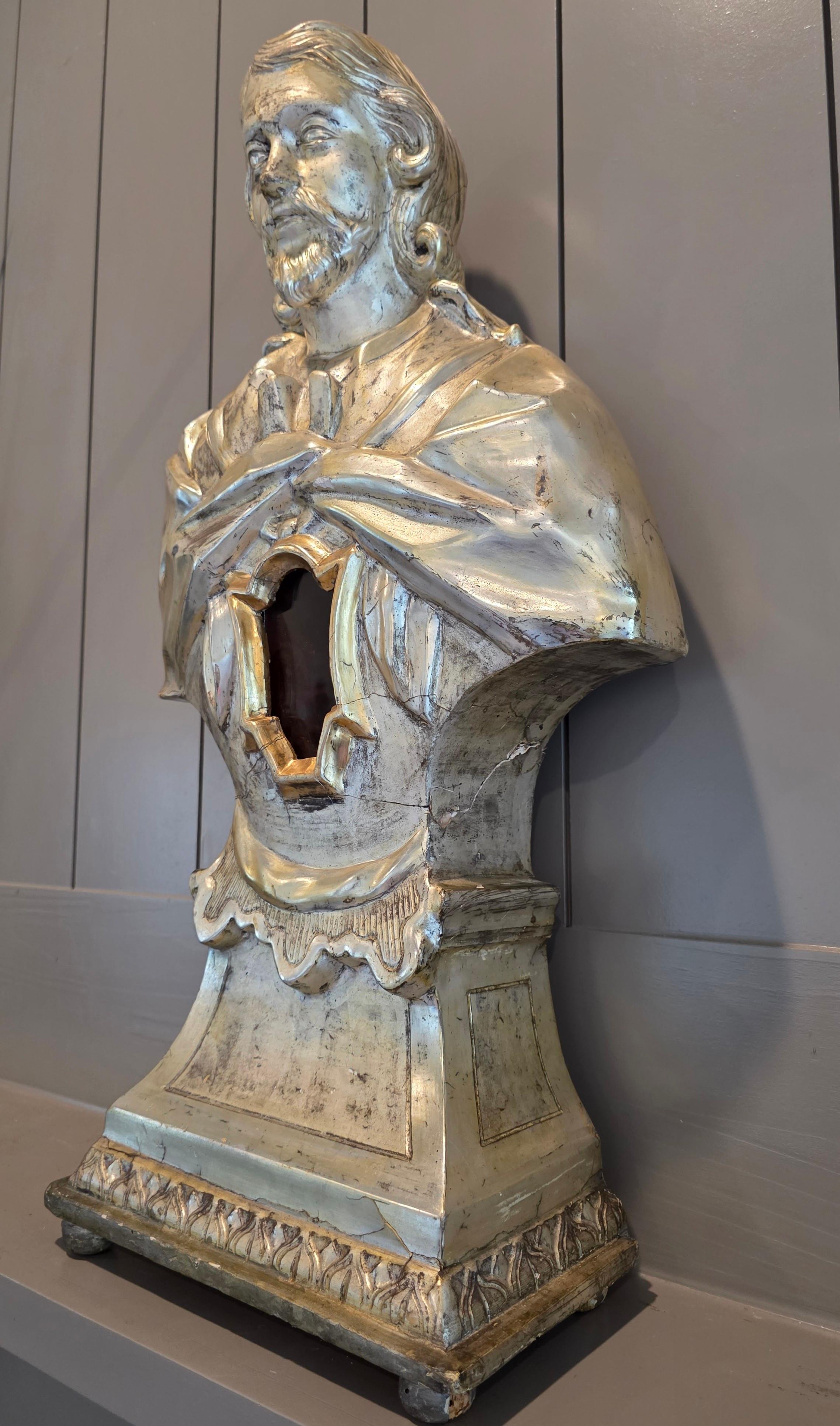 Sculpté Antique Italian Carved Silvered Gilt Wood Altar Reliquary Bust Sculpture 18th C. en vente