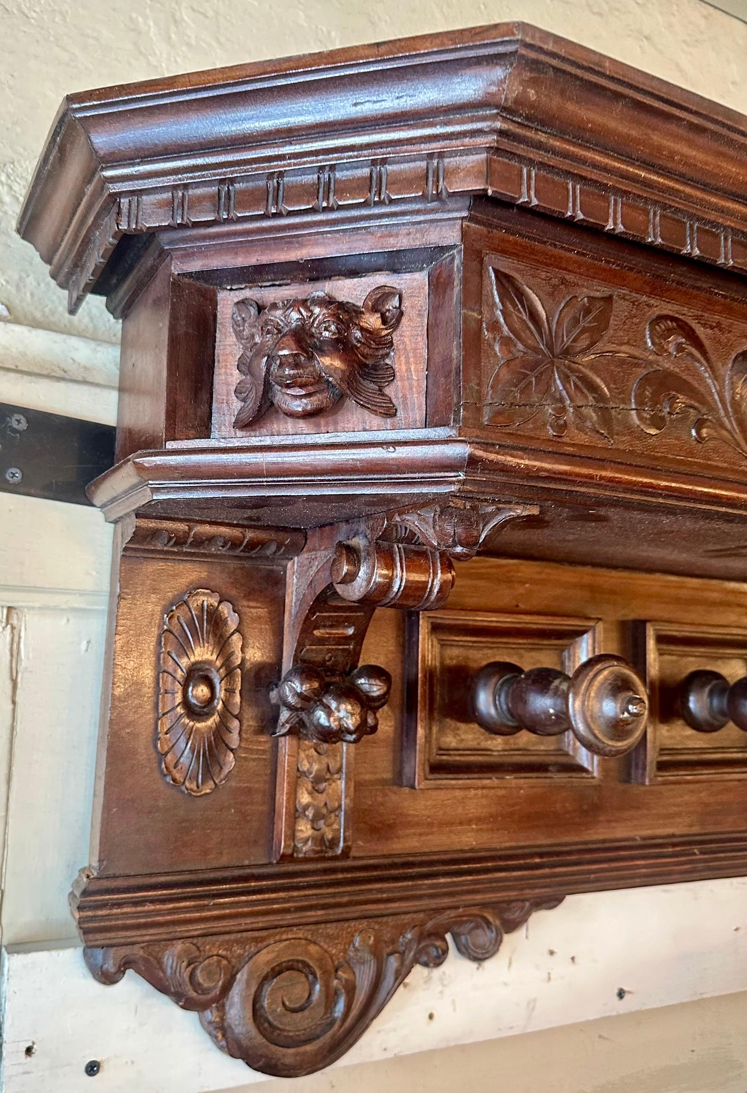 Antique Italian Carved Walnut Hanging Coat Rack, Circa 1880-1890. In Good Condition For Sale In New Orleans, LA