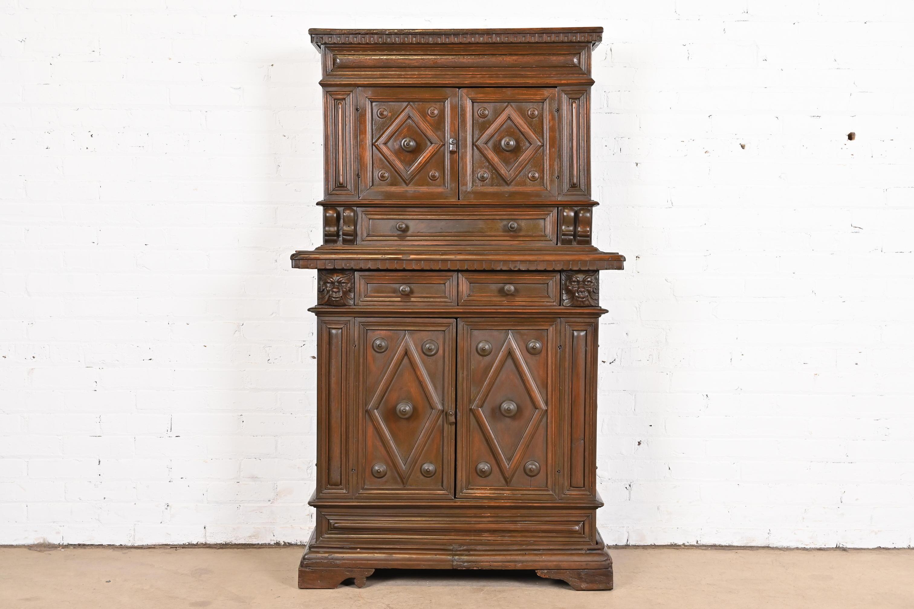 Antique Italian Carved Walnut Renaissance Revival Bar Cabinet, circa 1800 In Fair Condition For Sale In South Bend, IN