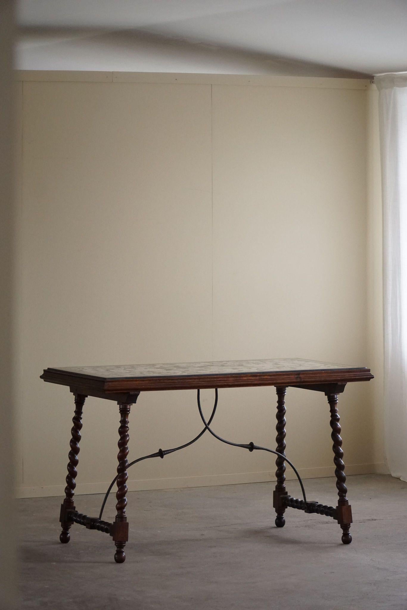 This exclusive antique center / desk table, dating back to the 1820s from Naples, is a remarkable example of refined craftsmanship and historical significance. The rich walnut base exudes warmth and timeless elegance, with its natural wood grain