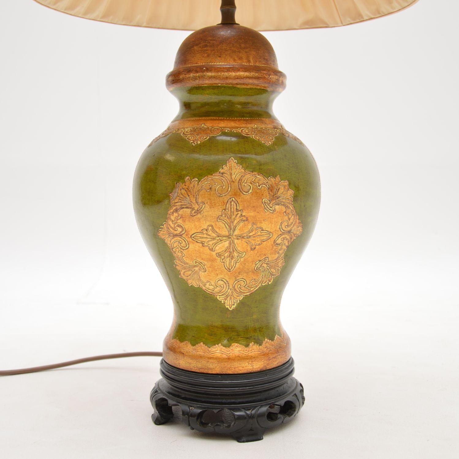 Antique Italian Ceramic Table Lamp In Good Condition For Sale In London, GB