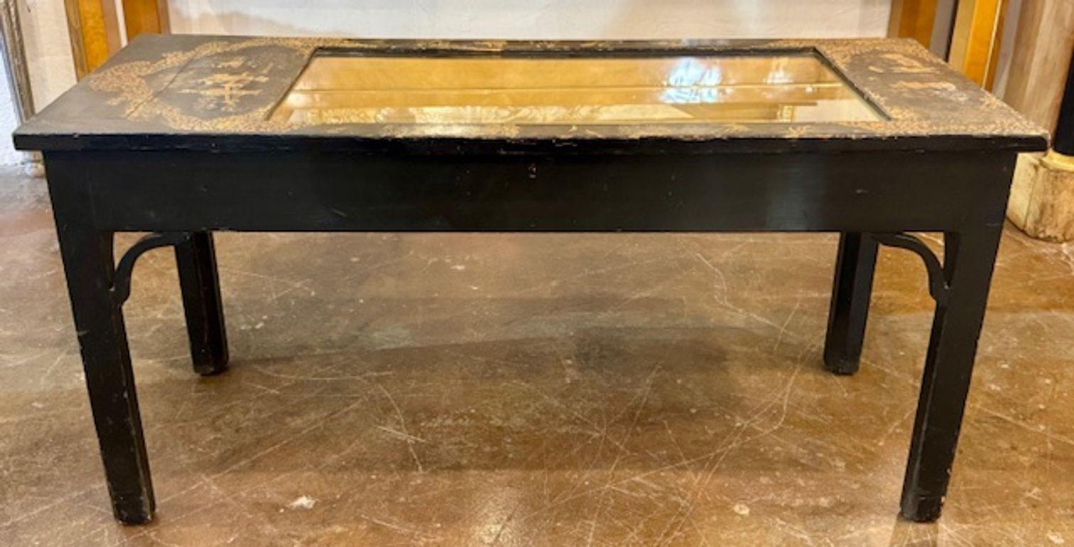 Legno Antico tavolo basso in stile cineseria italiana in vendita