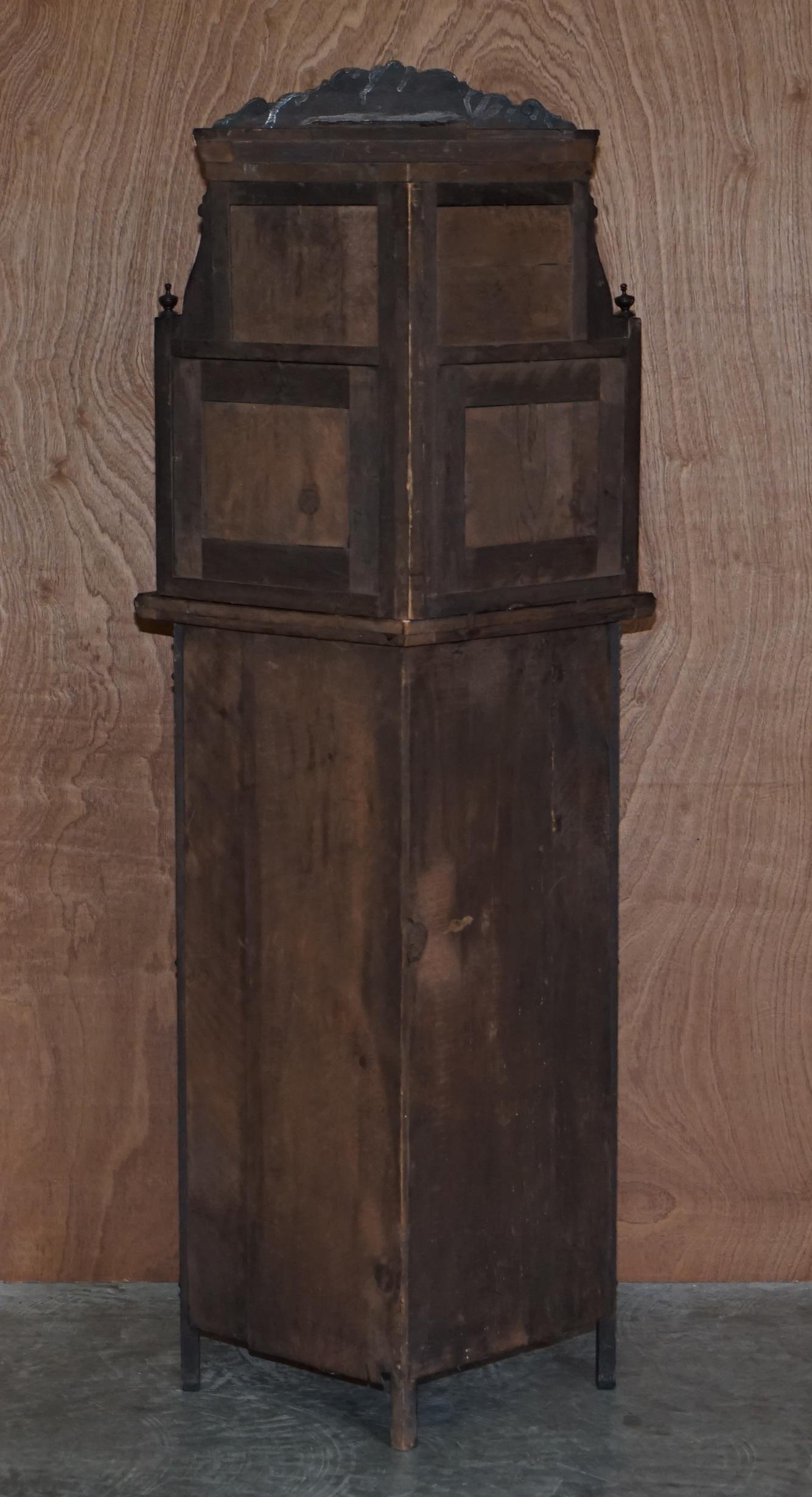 Antique Italian circa 1880 Hardwood, Boxwood Inlay Mirrored Back Corner Cabinet For Sale 7