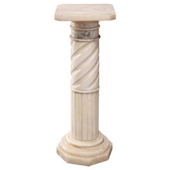 Antique Italian Classical Alabaster Sculpture Display Pedestal, circa 1890