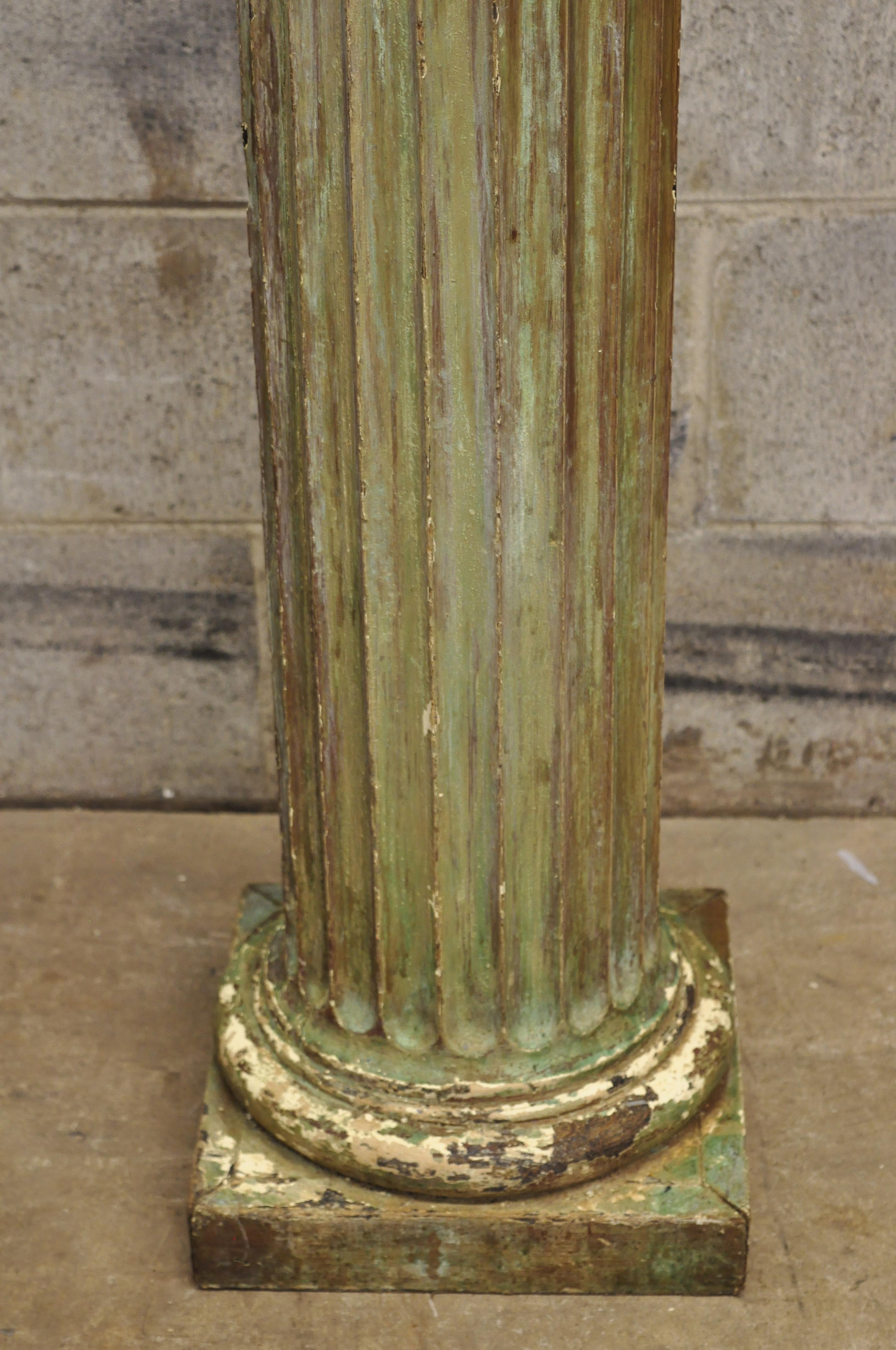 Antique Italian Classical Carved Wood Column Distressed Gold Pedestal In Good Condition In Philadelphia, PA