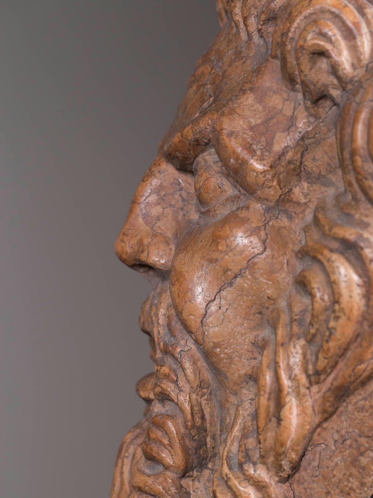 Antique Italian Classical Marble Head of a Man Sculpture, circa 1800 For Sale 6