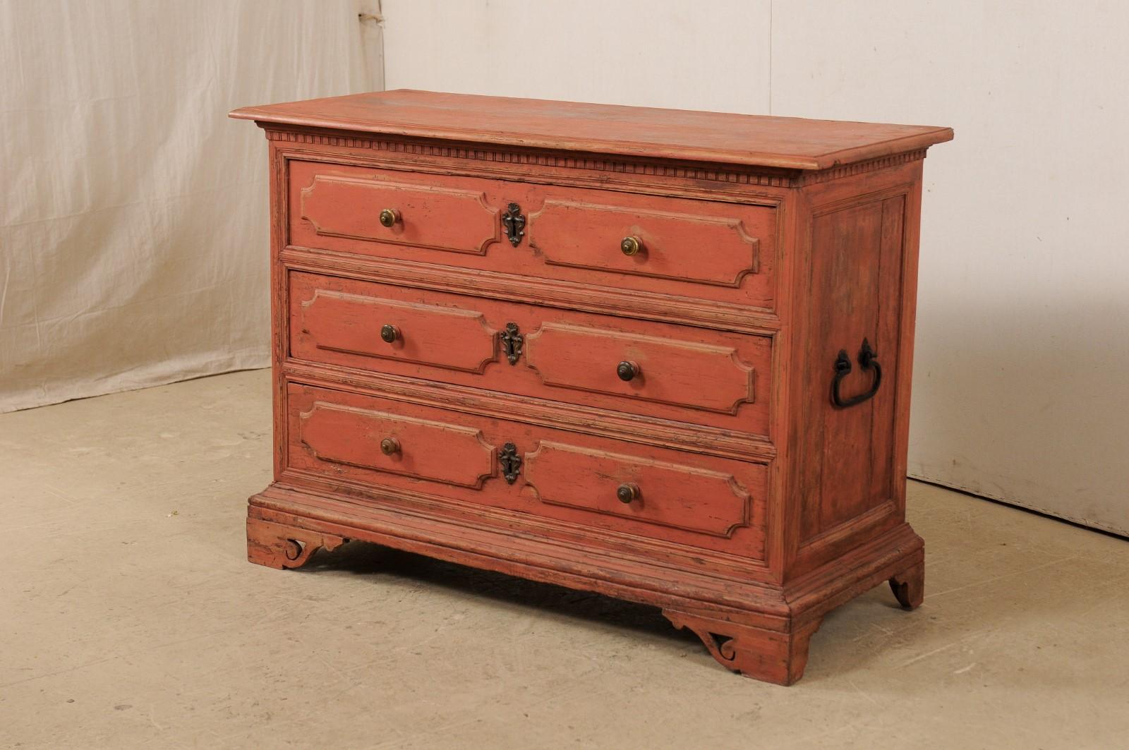 19th Century Antique Italian Commode of Three Graduated Drawers in Muted Red Color For Sale