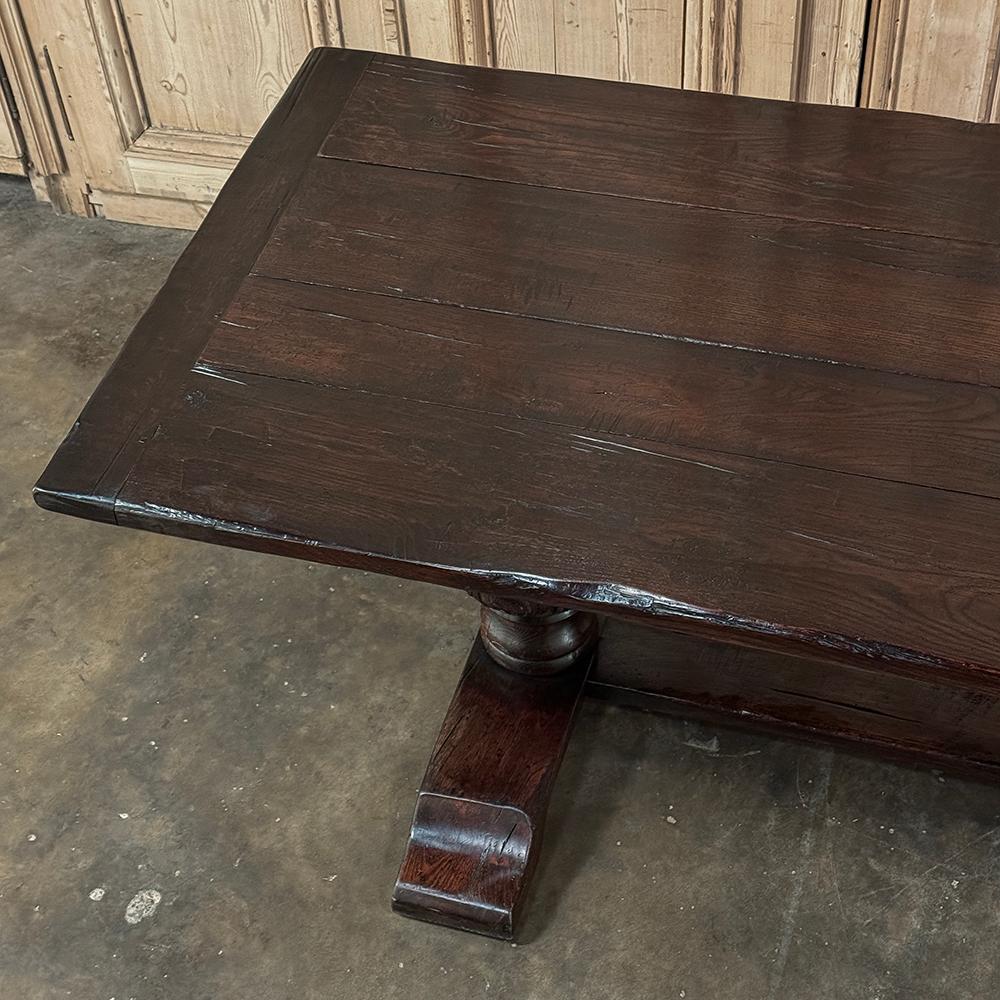 Antique Italian Dining Table In Good Condition For Sale In Dallas, TX