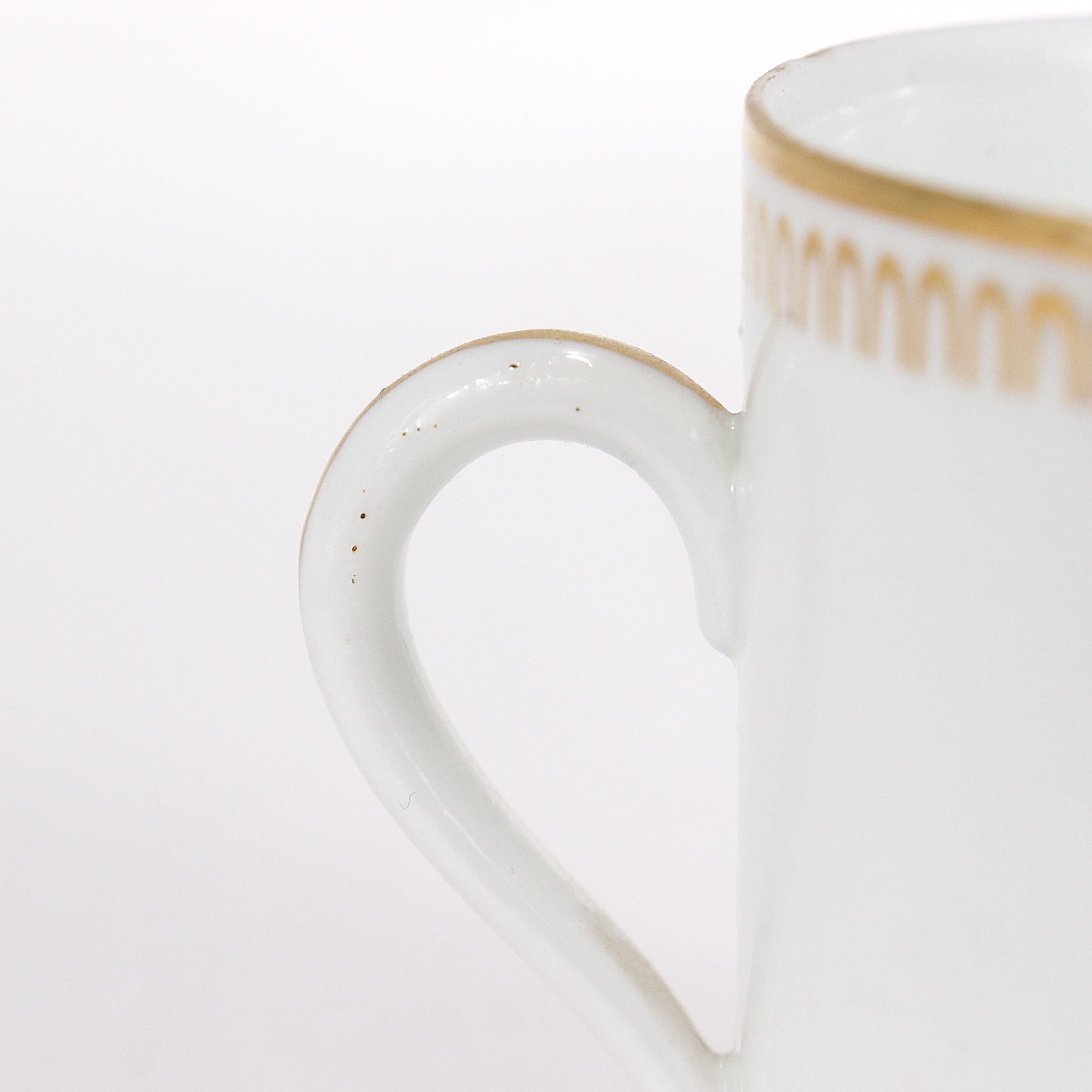 Antike italienische Doccia Topographical Porzellan Neoklassizistische Tasse und Untertasse im Angebot 8