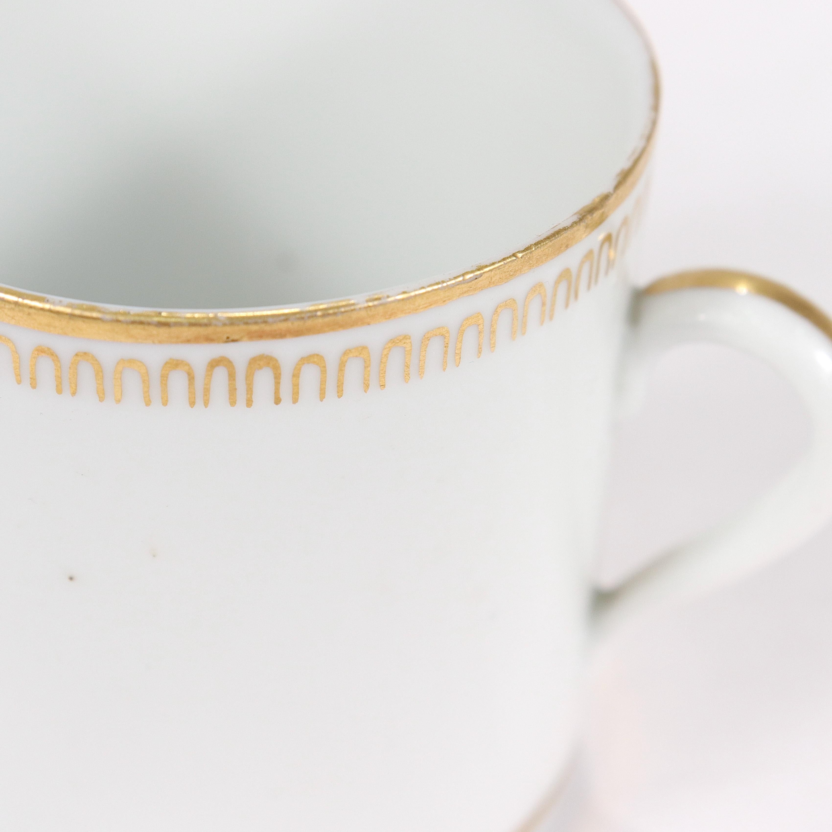 Antike italienische Doccia Topographical Porzellan Neoklassizistische Tasse und Untertasse im Angebot 9