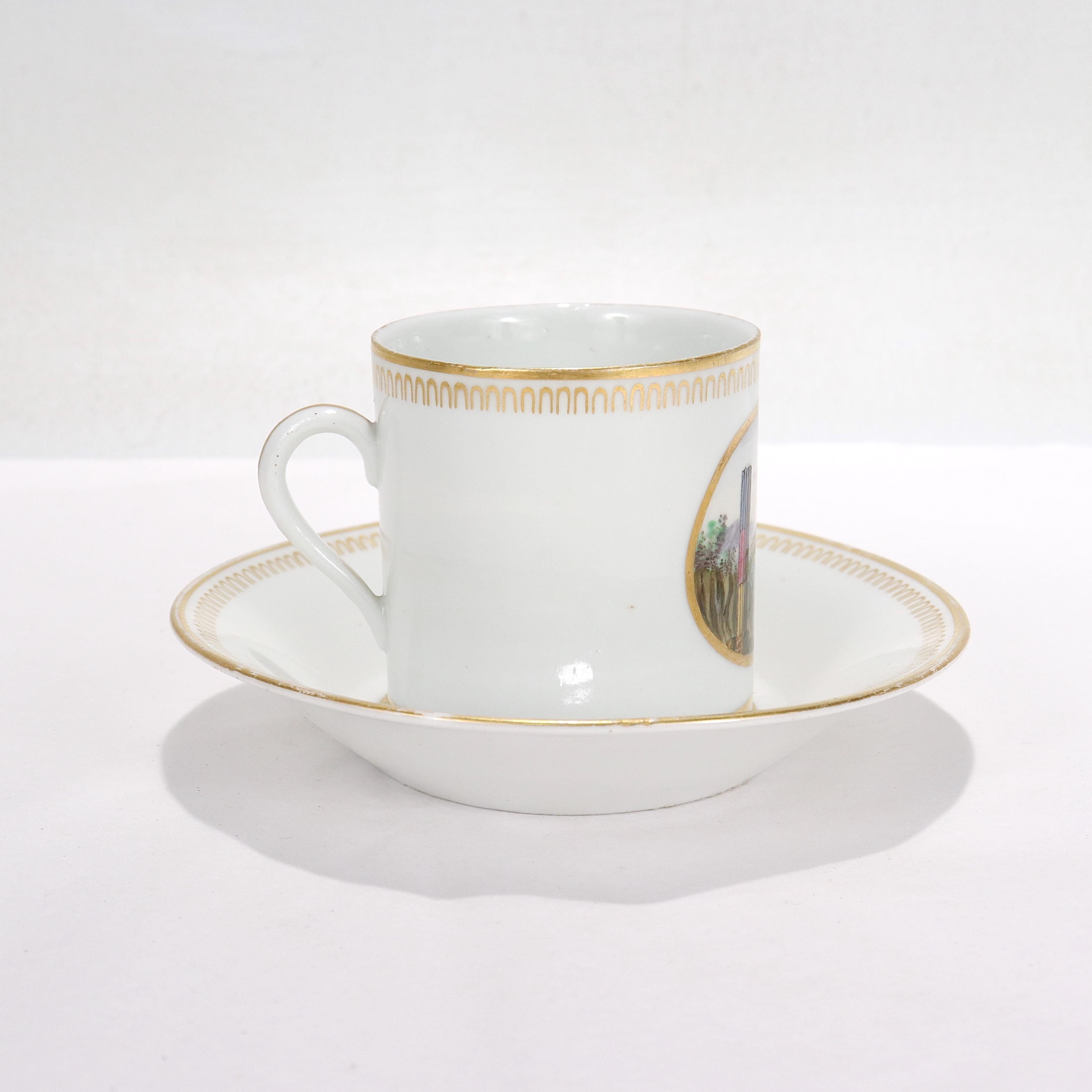 Antike italienische Doccia Topographical Porzellan Neoklassizistische Tasse und Untertasse (Gemalt) im Angebot