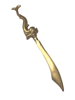 Ouvre-lettres italien ancien en bronze, dauphin de Venise, années 1920