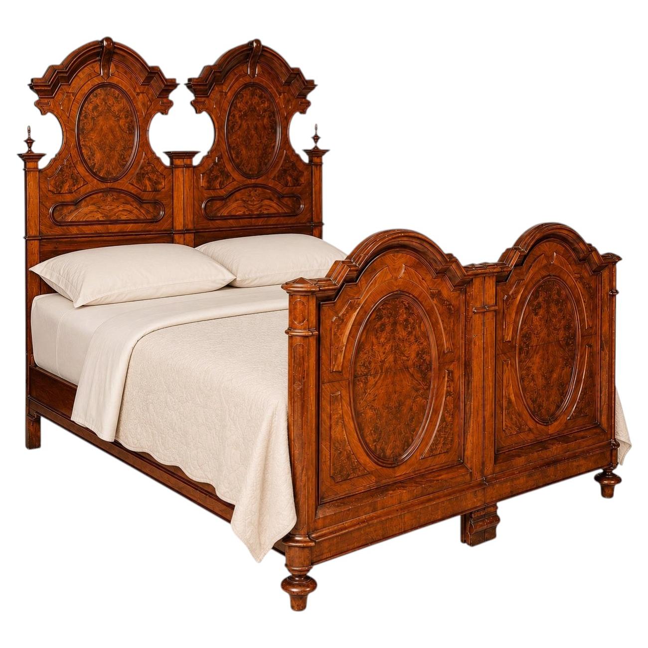 Antique Italian Double Bed in Walnut and Walnut Burl, from Bassano del Grappa For Sale