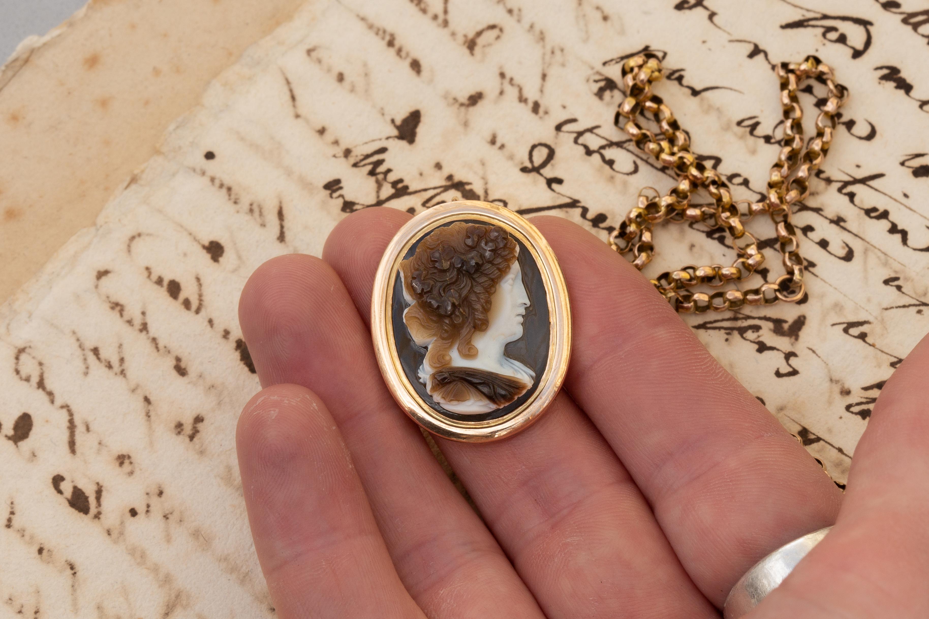 Pendentif camée en or italien ancien du début du 19e siècle, cercle de Nicolo Morelli en vente 8
