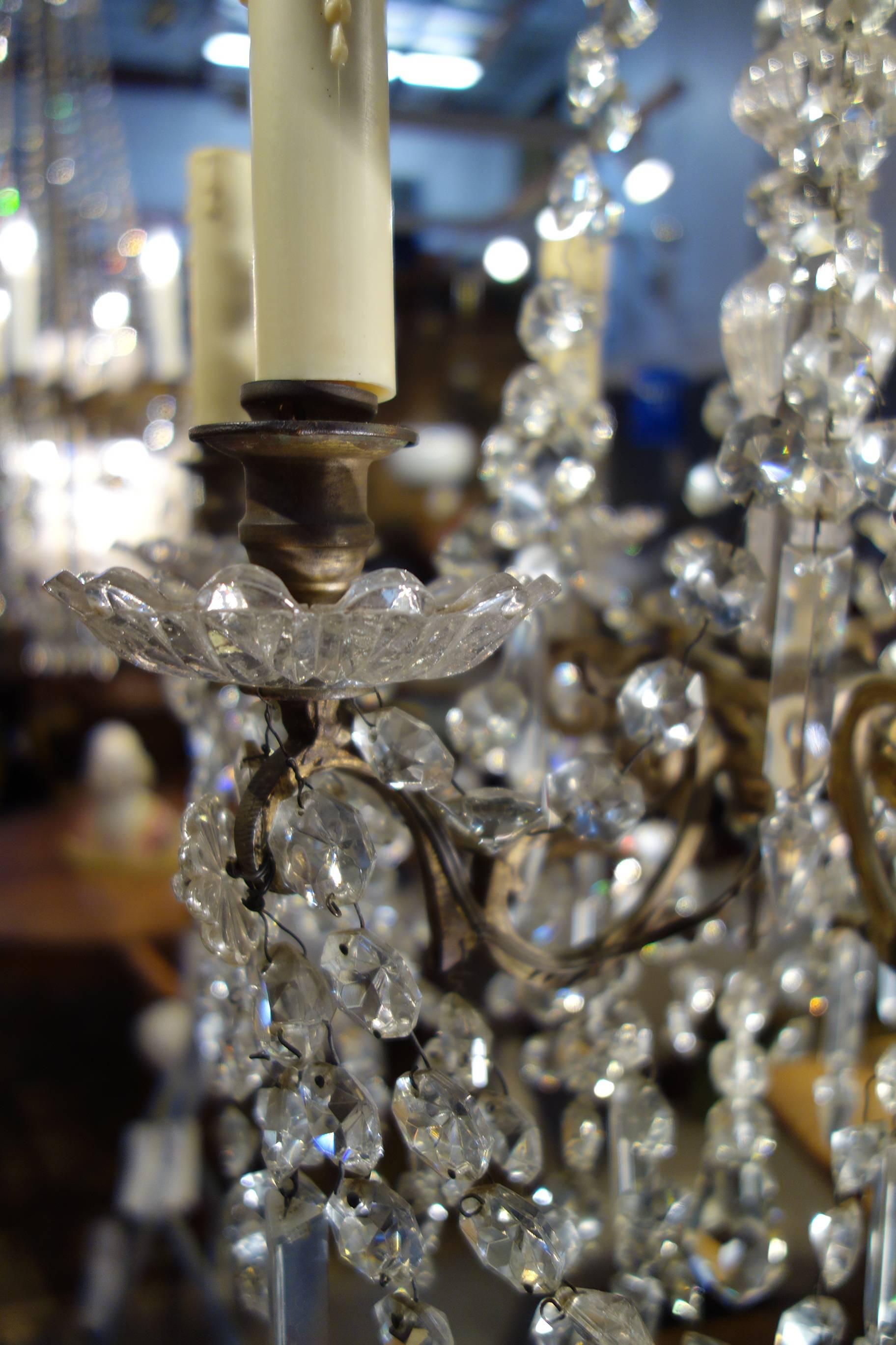 Lustre ancien de style Empire italien en laiton avec 6 branches en cristal en vente 5