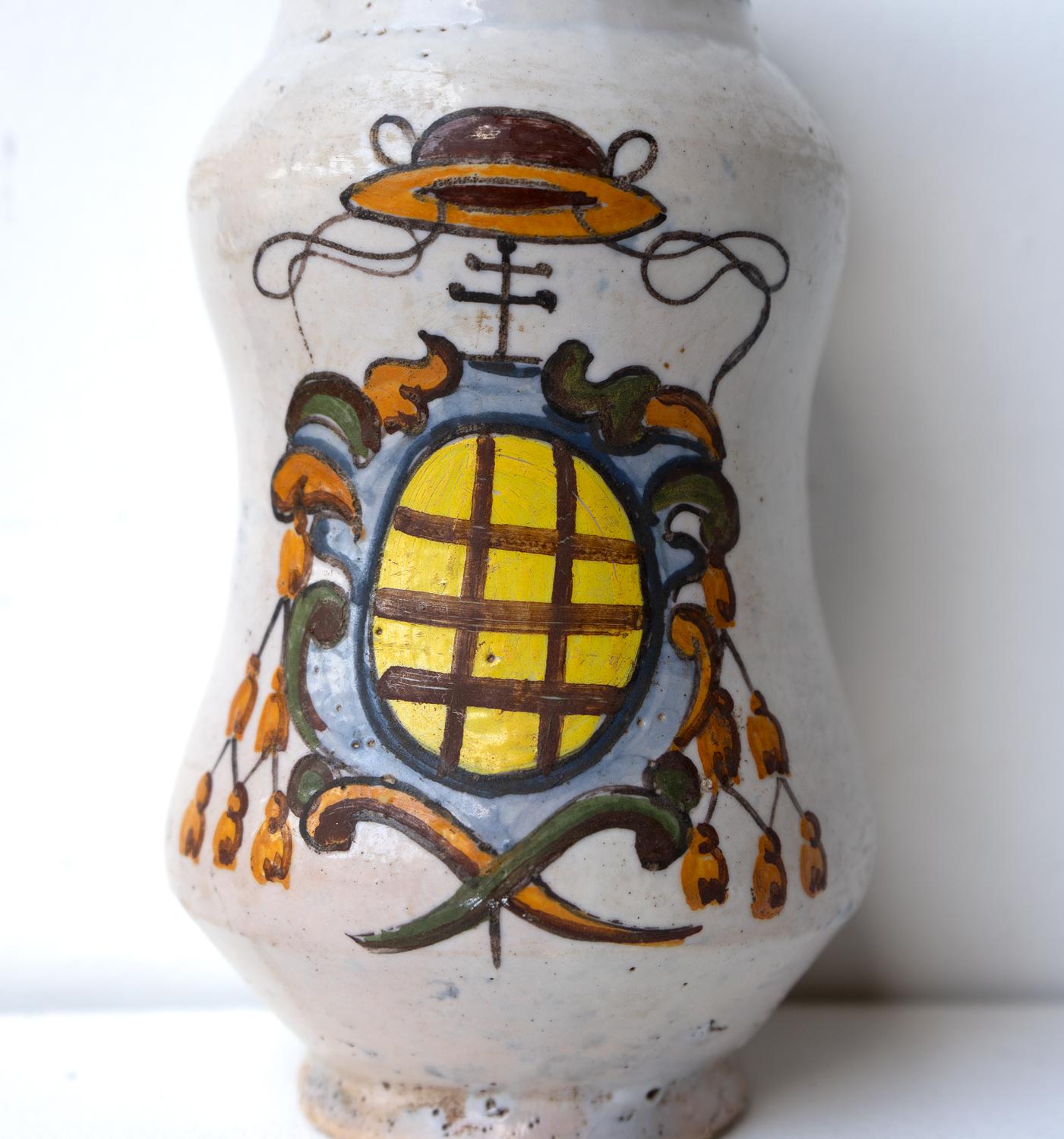 Antique Italian Faience Albarello, 18th Century Majolica Apothecary Storage Jar In Good Condition For Sale In Bristol, GB