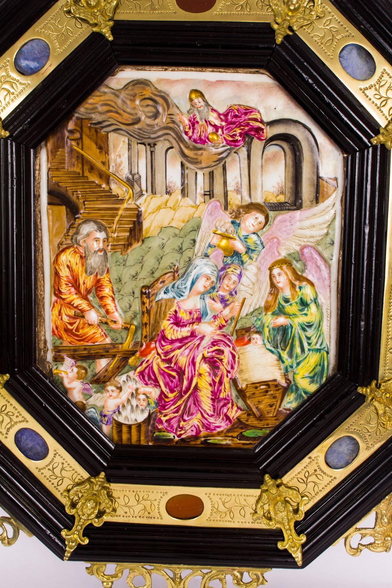Antique Italian Framed Capodimonte Porcelain Plaque, Early 19th Century In Excellent Condition In London, GB