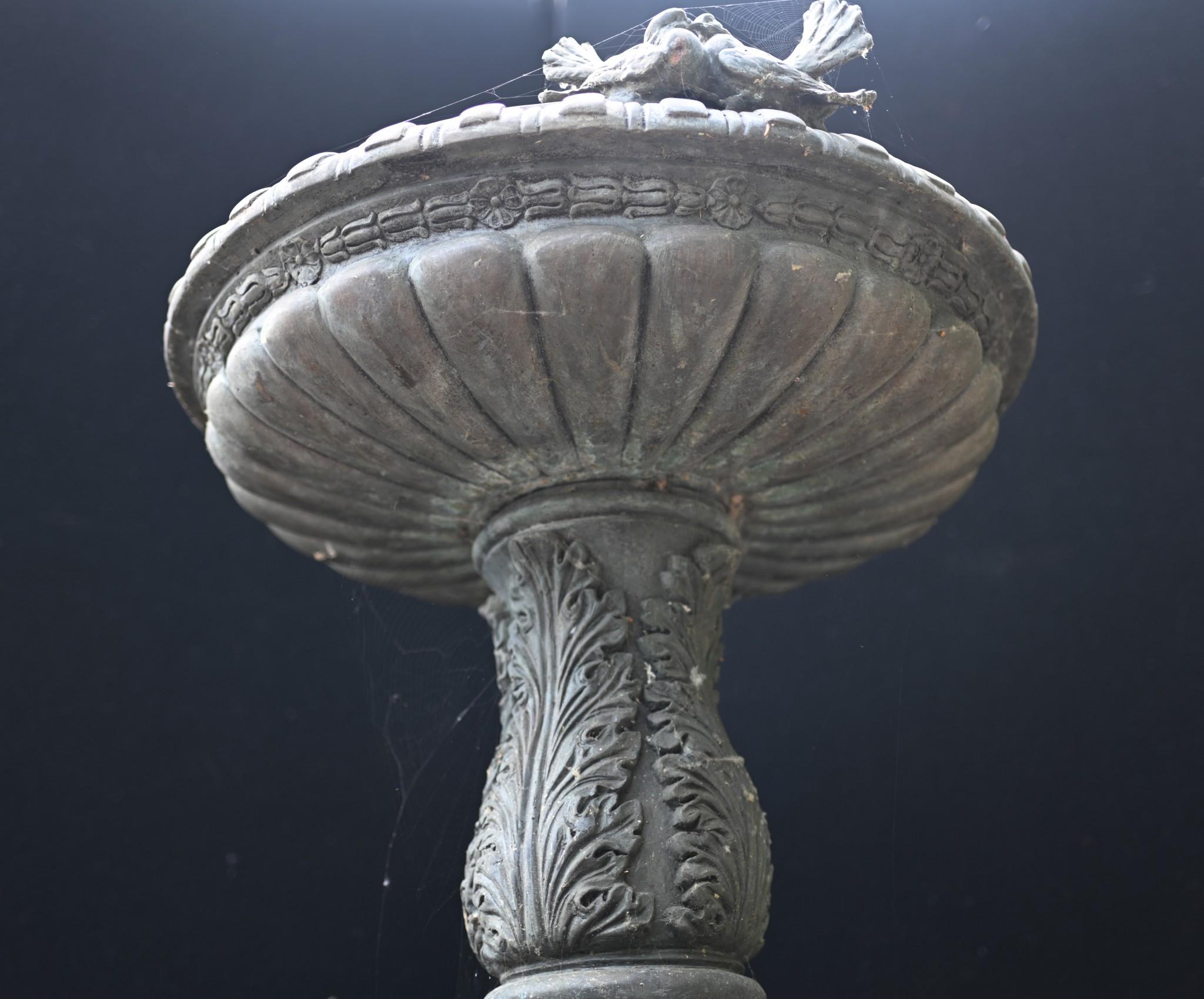 Antique Italian Garden Fountain Classical Serpent Water Feature For Sale 6