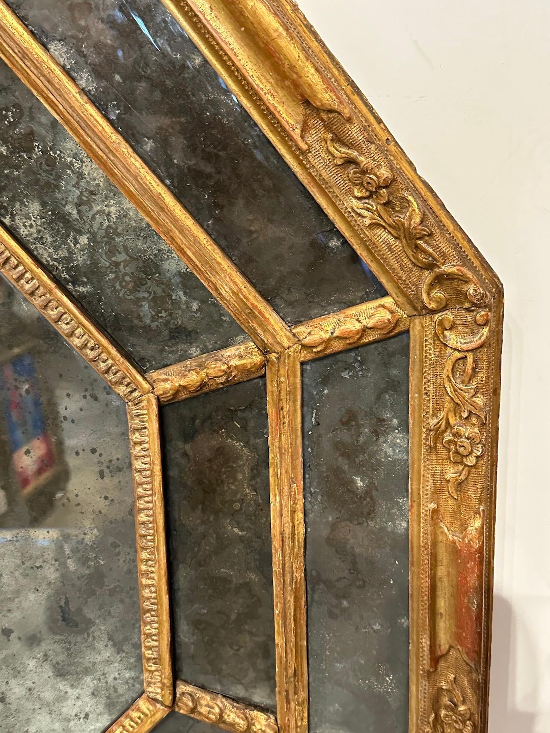 Gilt Antique Italian Gilded Octagonal  Mirror