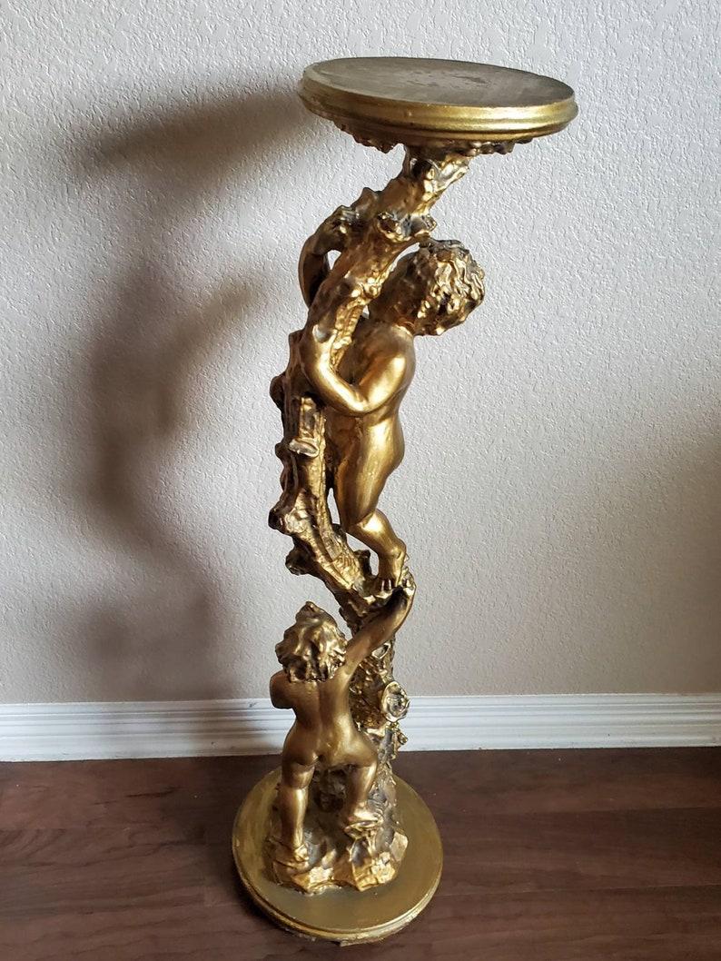 Antique Italian Gilded Putti Pedestal Table Stand In Good Condition For Sale In Forney, TX