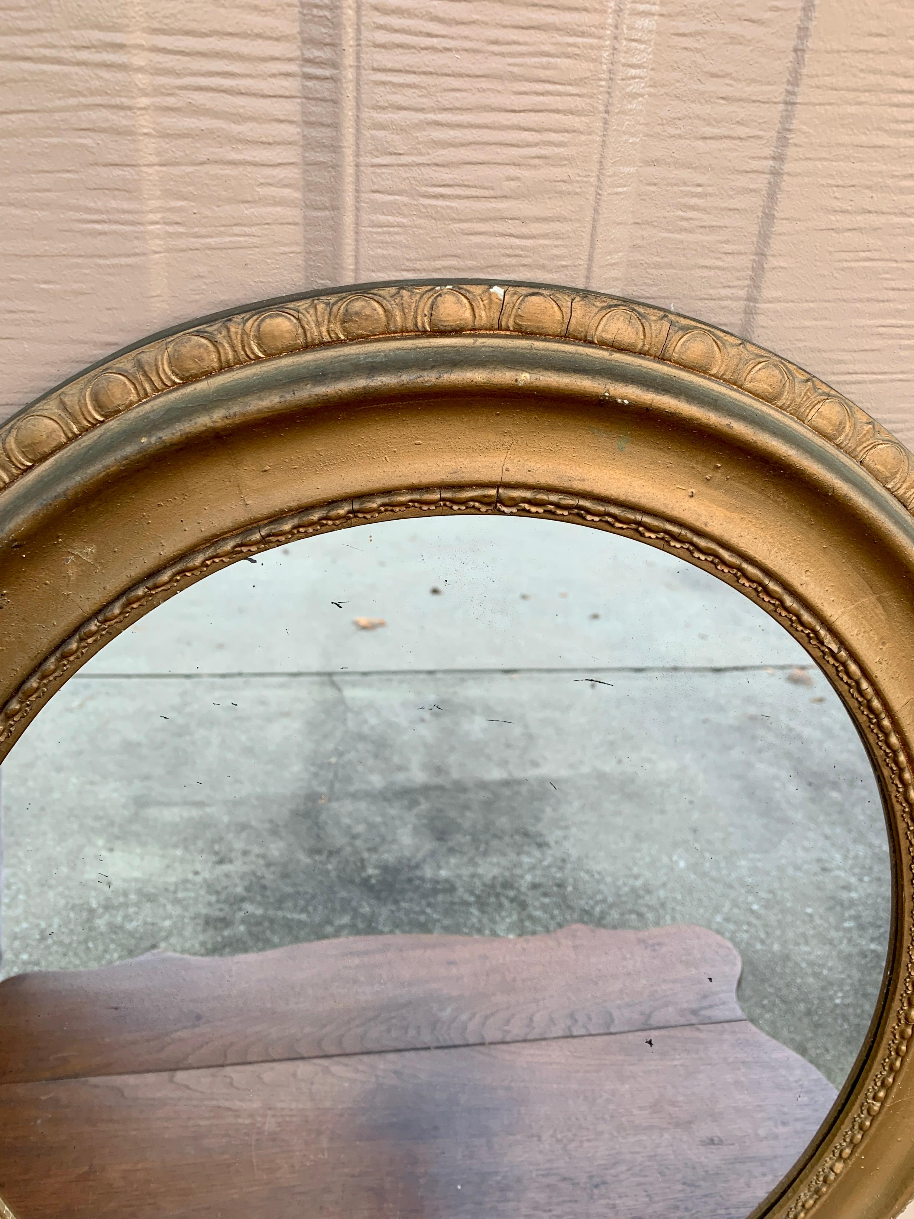 Antique Italian Giltwood Oval Mirror, Early 20th Century In Good Condition For Sale In Elkhart, IN