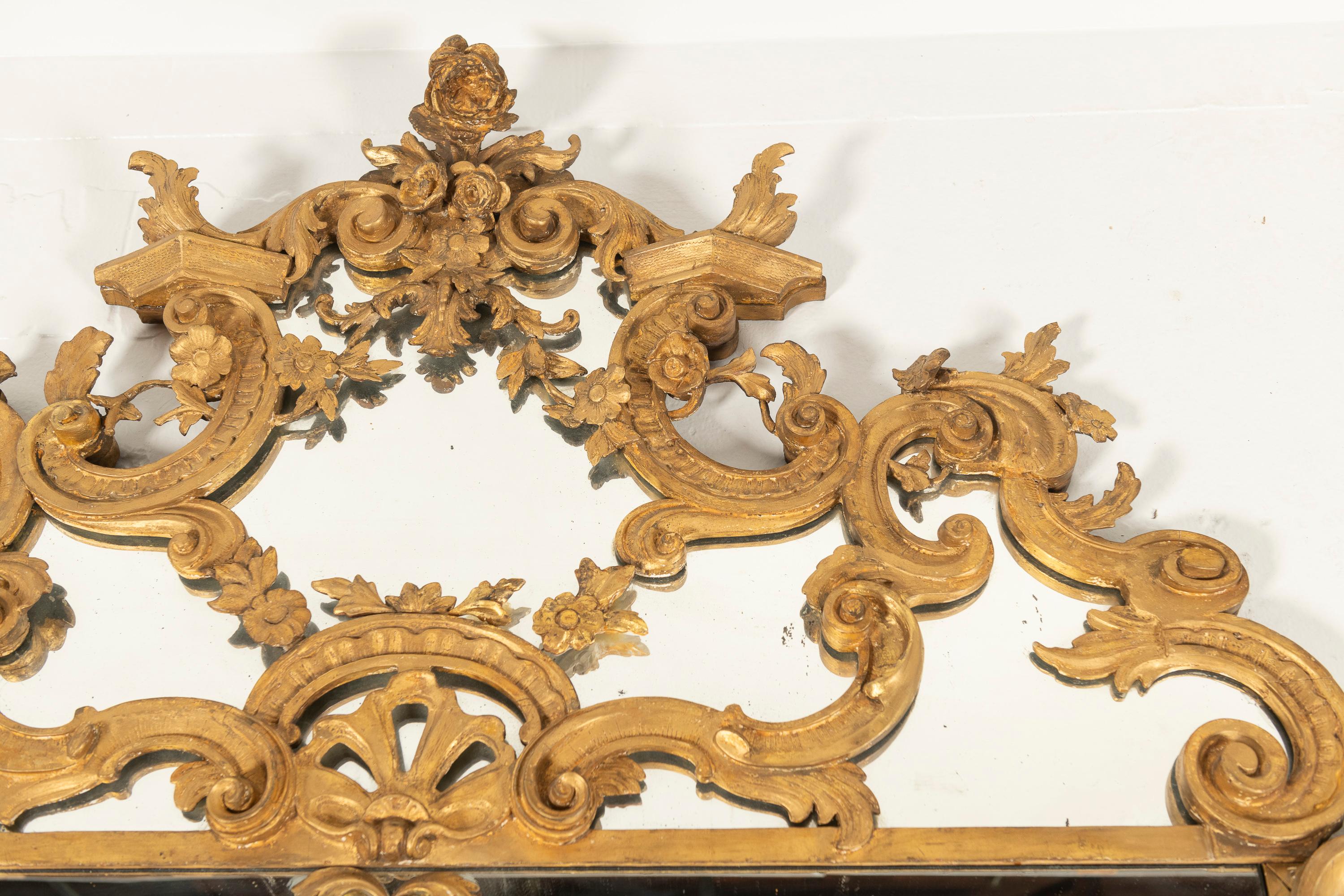 Antique Italian Giltwood Rectangular Mirror,  Late 18th Century In Good Condition For Sale In San Francisco, CA