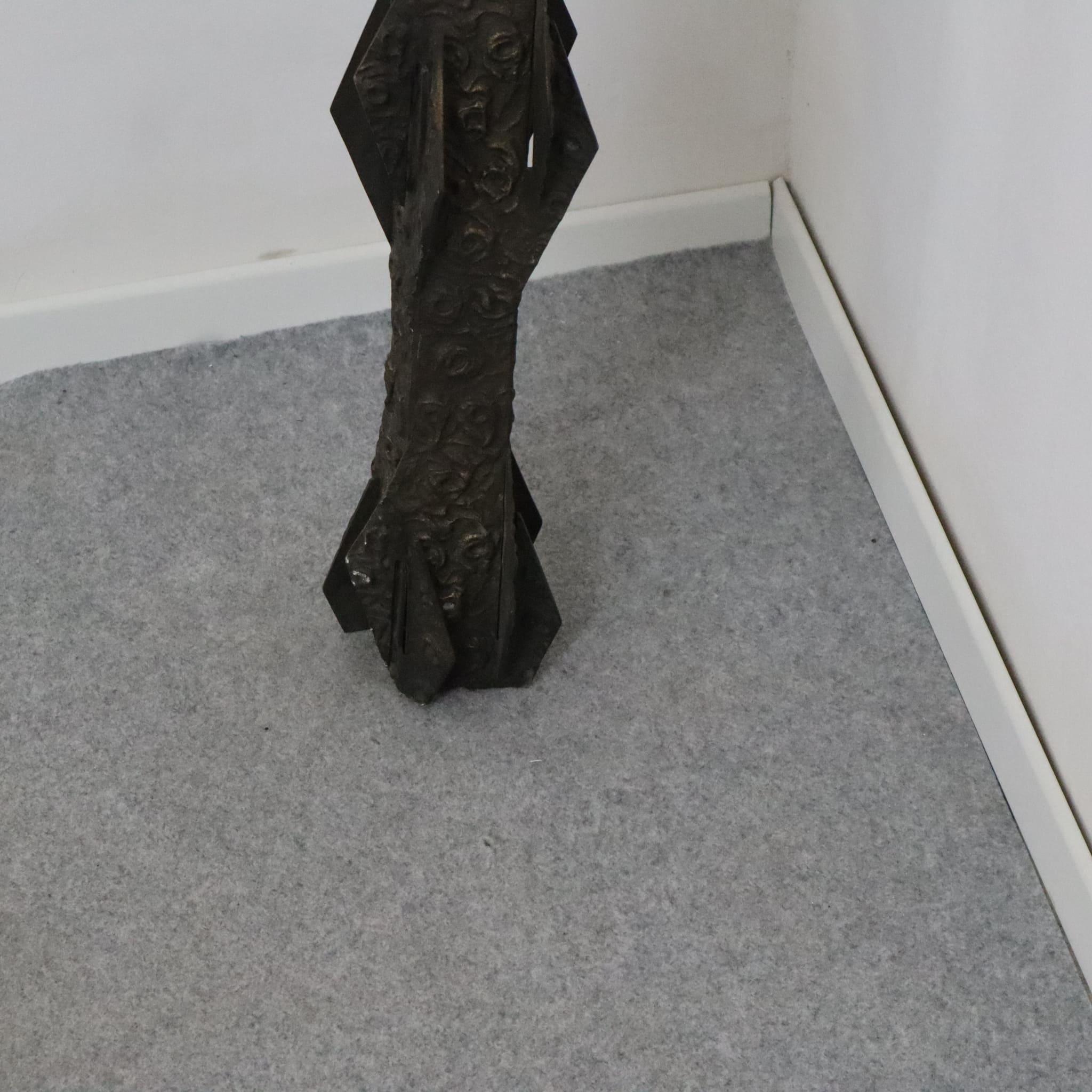Antique Italian Gothic Crucifix in Bronze Casting, Sculpture from the Early 1900 For Sale 6