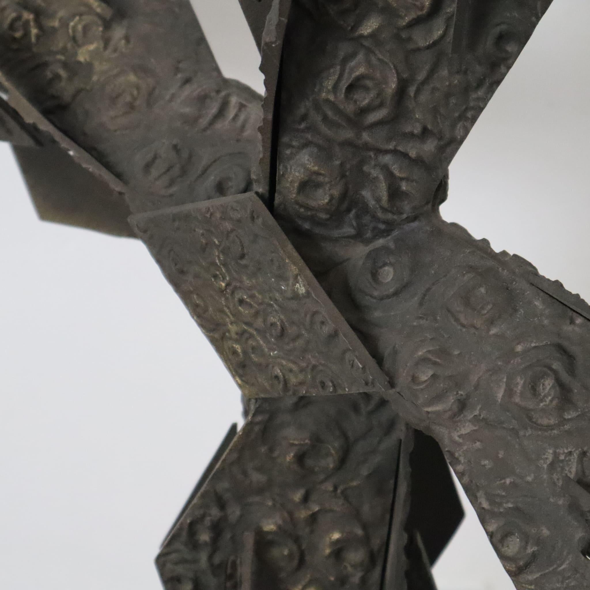 20th Century Antique Italian Gothic Crucifix in Bronze Casting, Sculpture from the Early 1900 For Sale