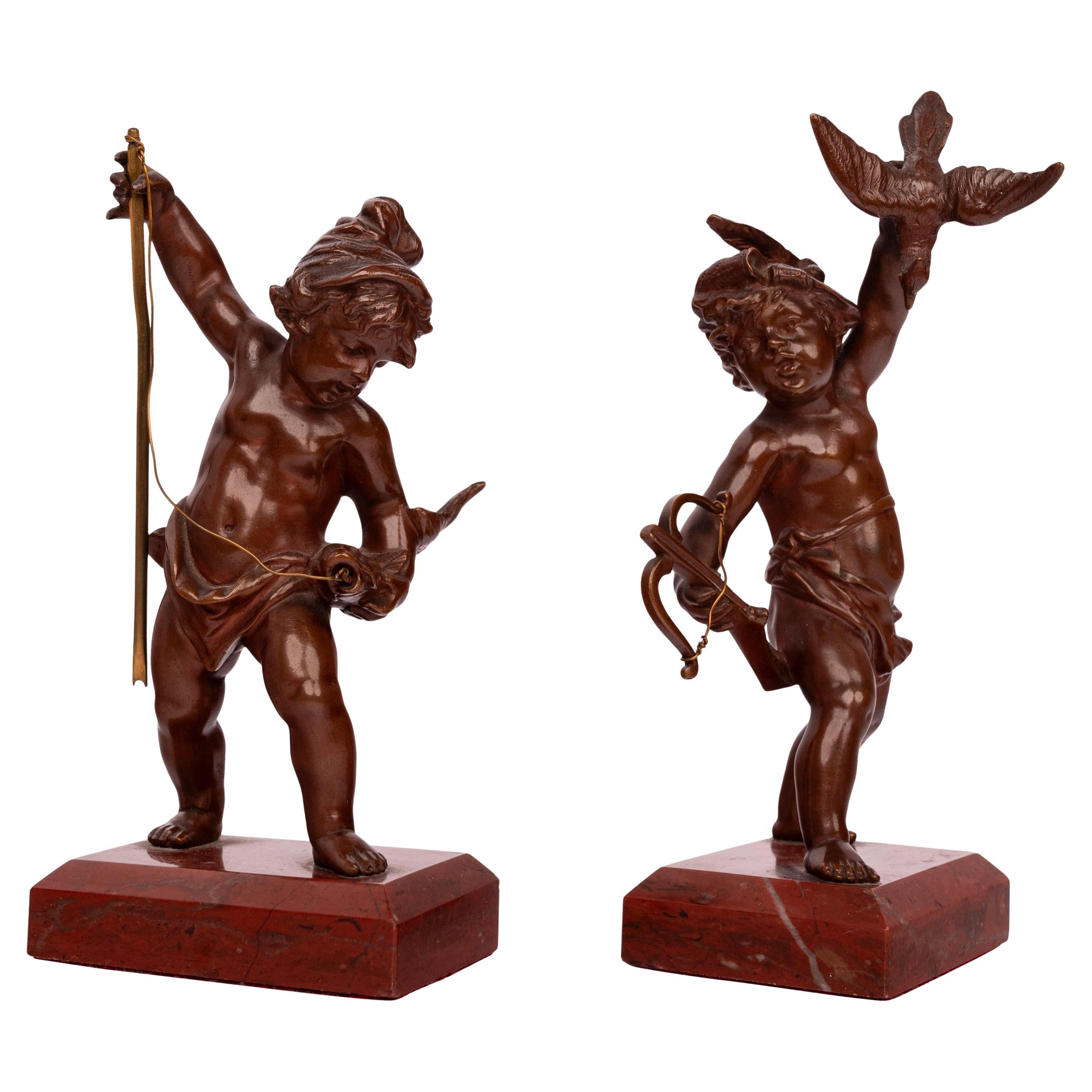 Anciennes sculptures de putti de chasse du Grand Tour italien en bronze et marbre 1850 en vente