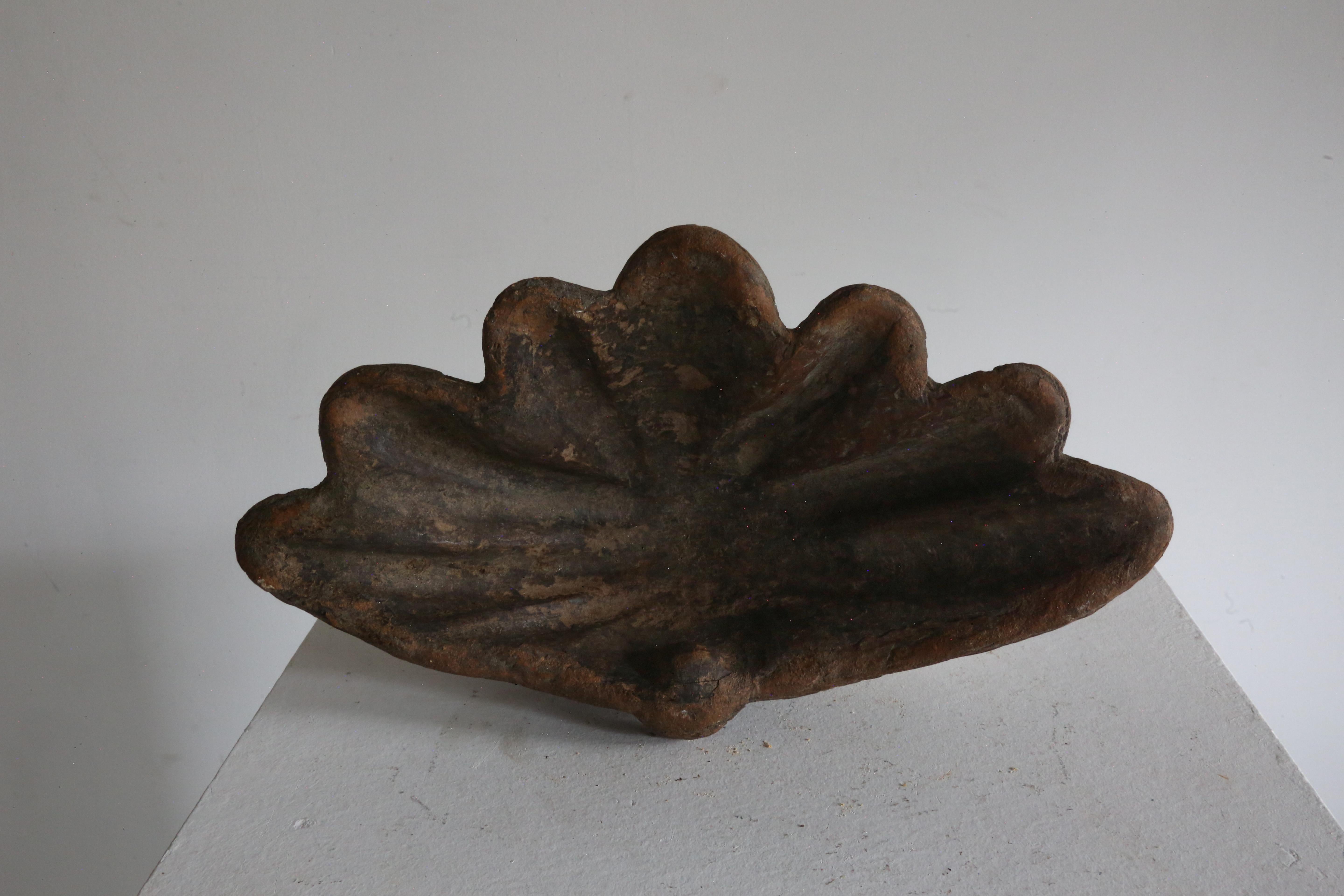Antique Italian Grotto Carved Shell 3