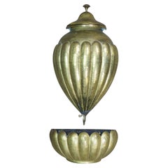 Antique Italian Hammered Ribbed Brass Lavabo Water Fountain Cistern & Basin