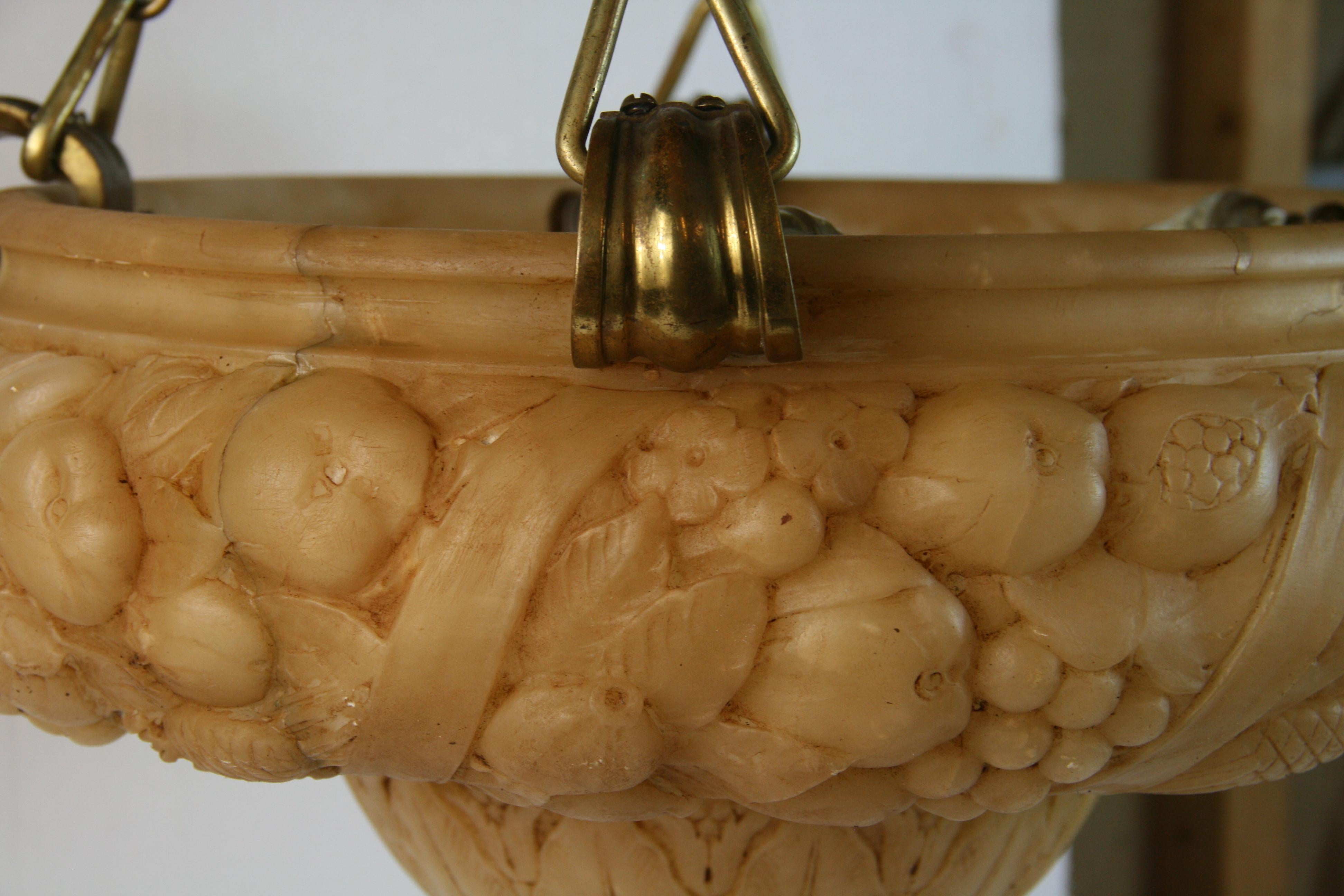 Antico lampadario italiano in alabastro e bronzo intagliato a mano in vendita 8