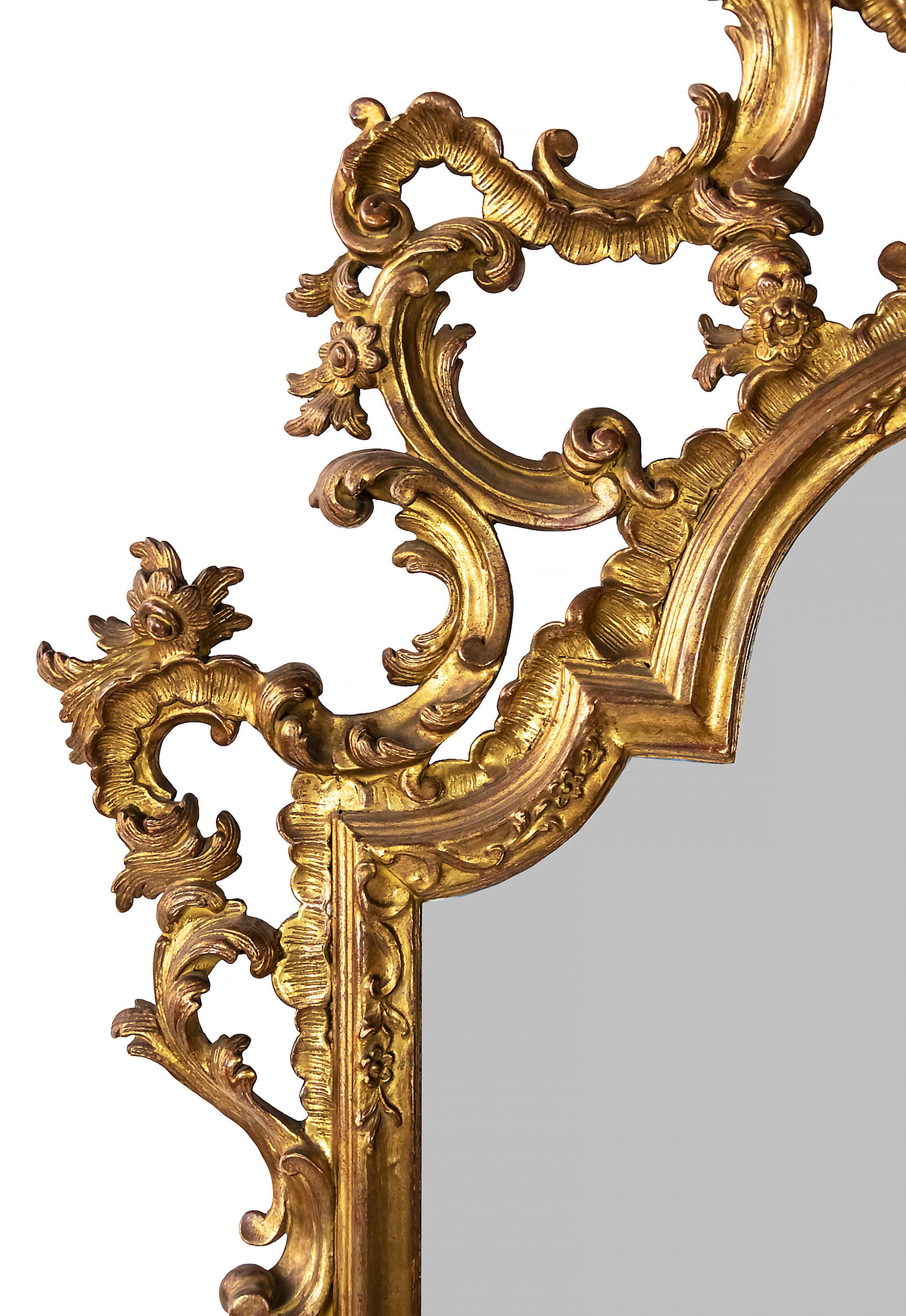 Antique Italian Hand-Carved Gilt Wood Wall Mirror 1