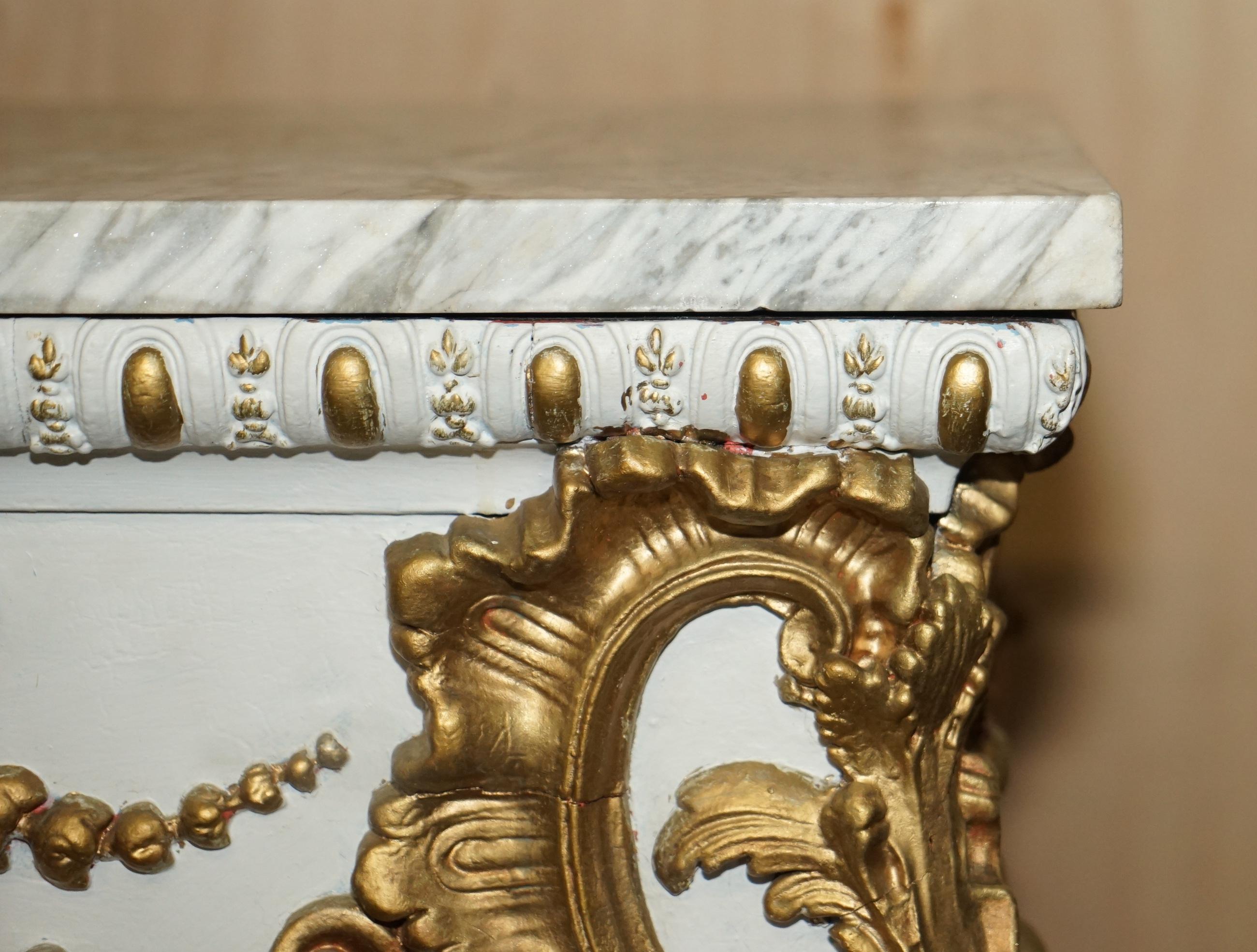 ANTIQUE ITALIAN HAND CARVED GiLTWOOD & MARBLE CONSOLE TABLE CIRCA 1860 VENICE For Sale 8