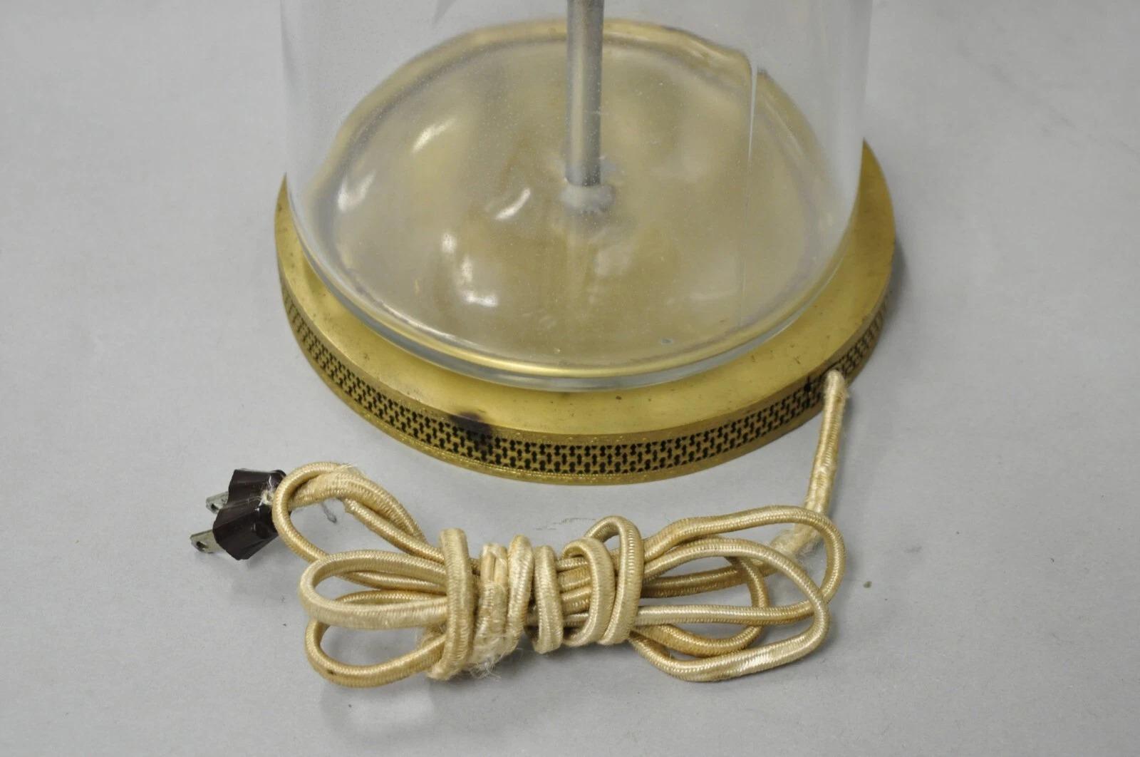 Antique Italian Hollywood Regency Faceted Clear Glass Greek Key Table Lamp For Sale 3