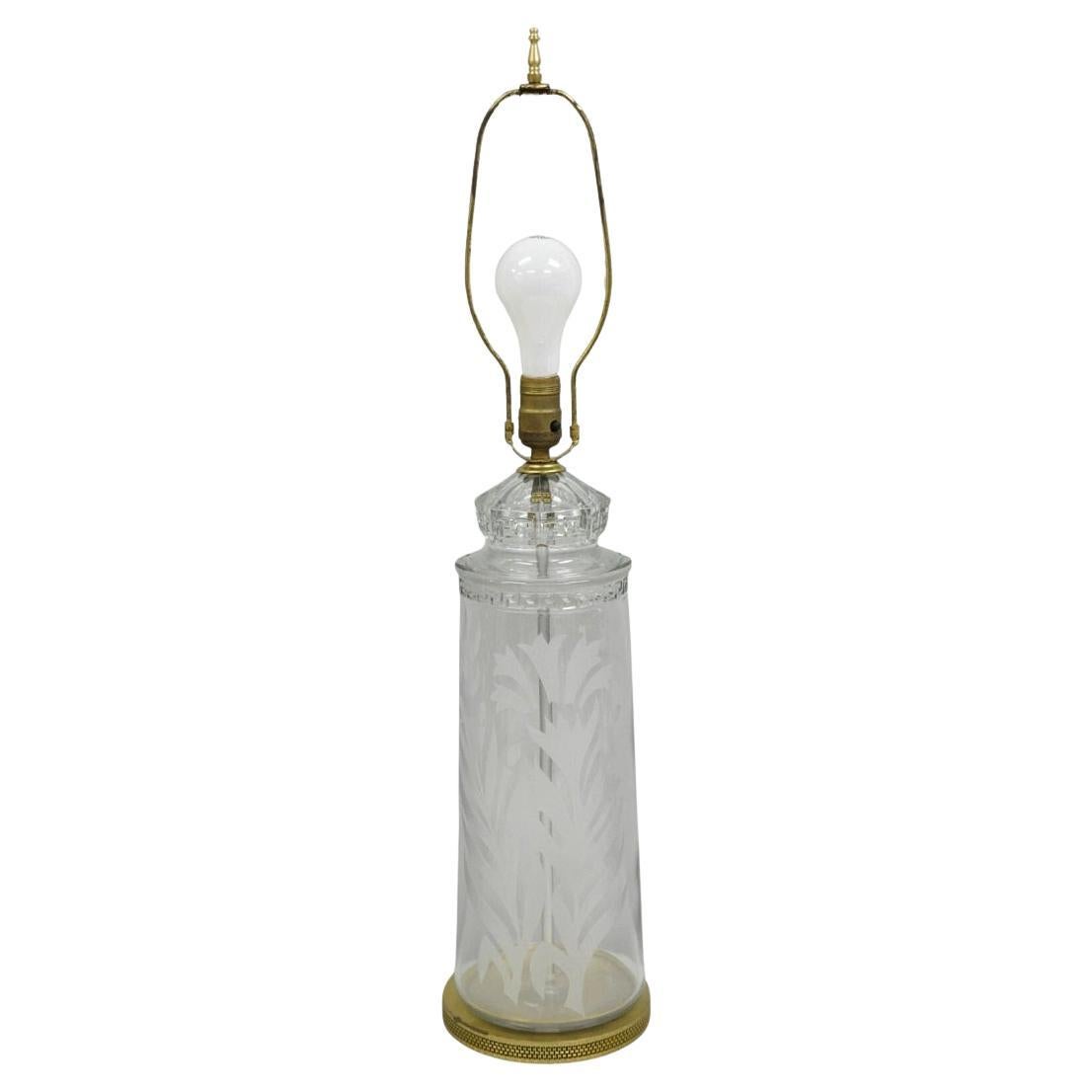 Ancienne lampe de bureau italienne Hollywood Regency en verre transparent facetté avec clé grecque