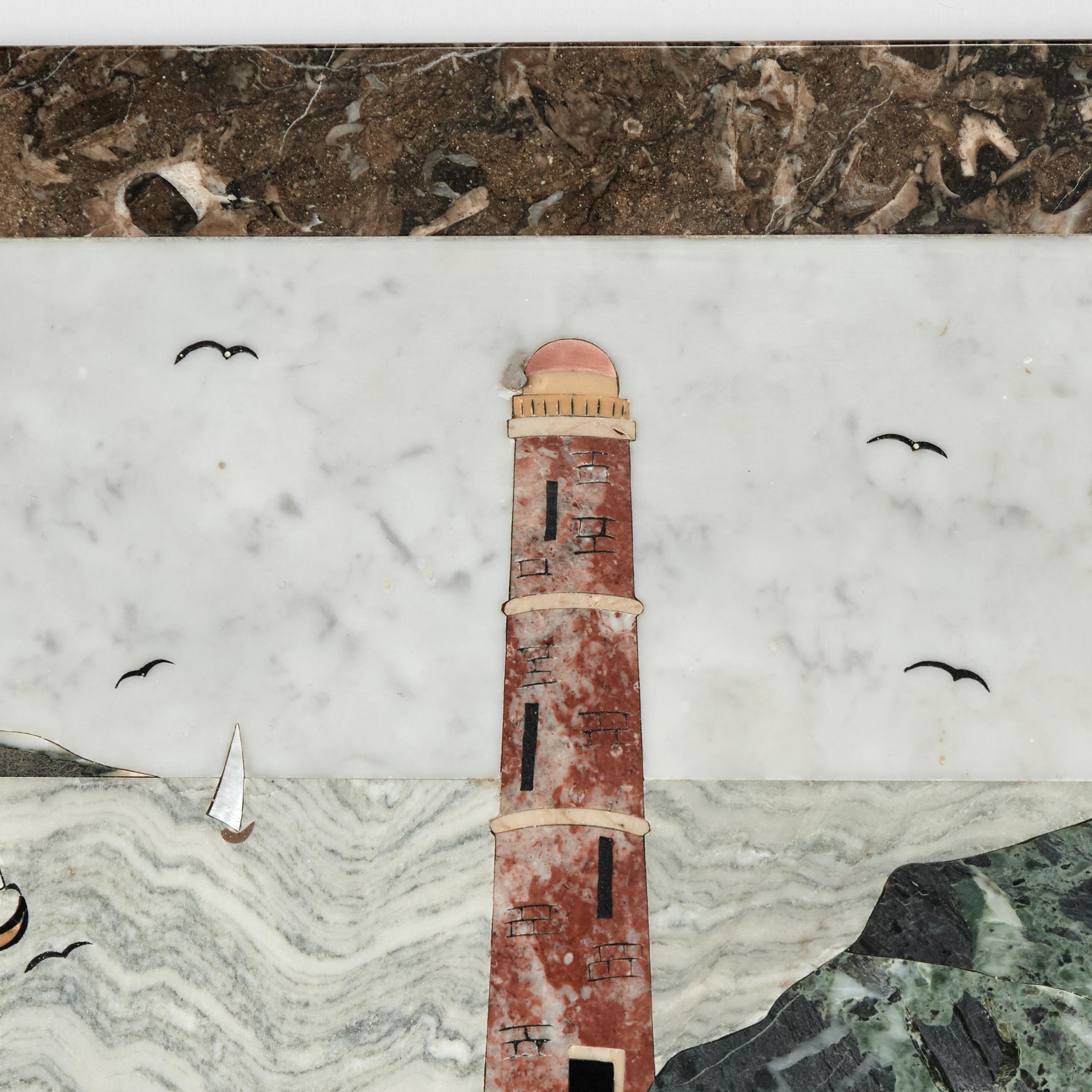 Antigua incrustación italiana de piedra o PIETRA DURA de un paisaje de bahía con faro Italiano en venta