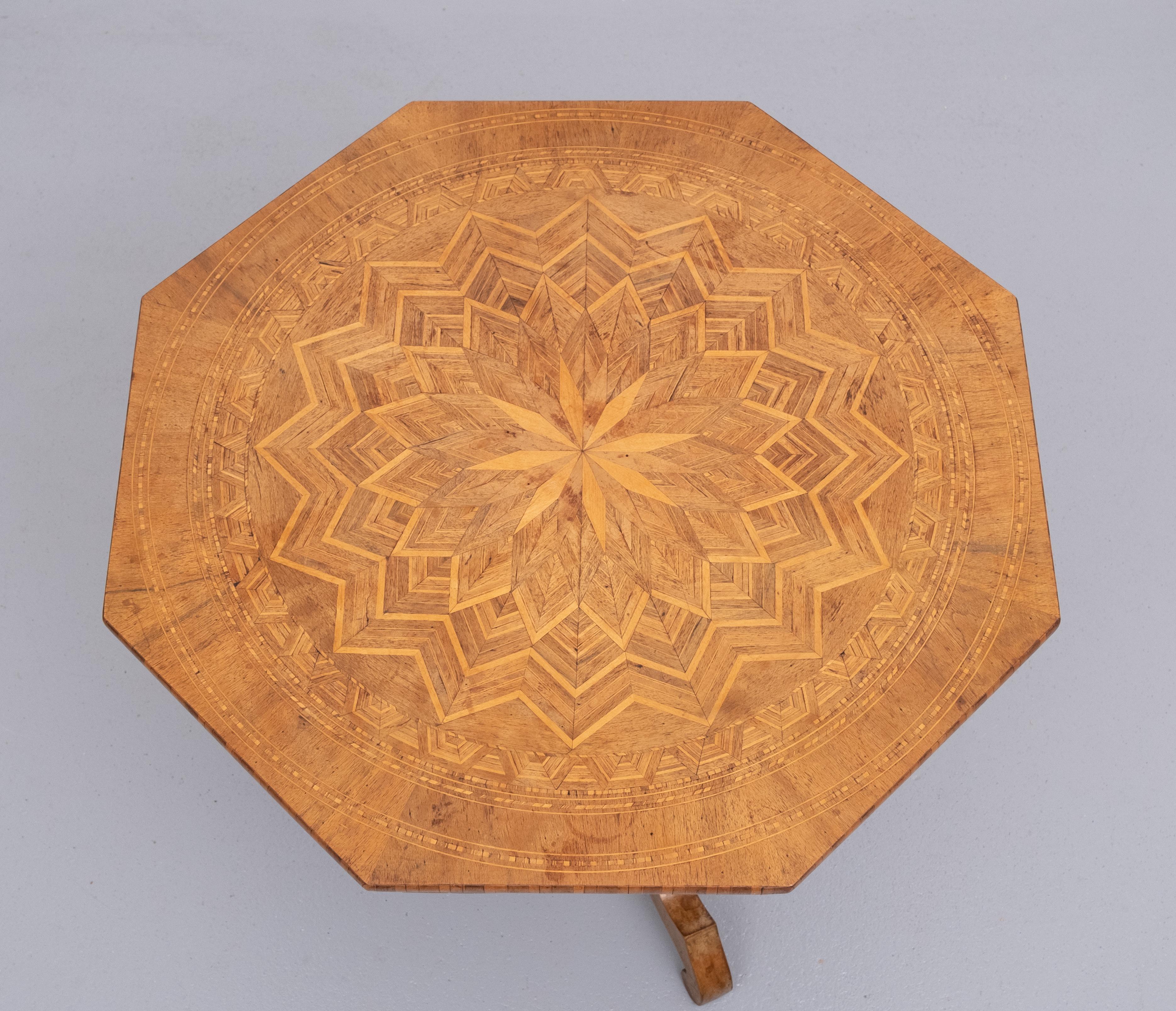 Romantic Antique Italian Inlaid Table 19 C Parquetry Marquetry Pedestal Sorrento