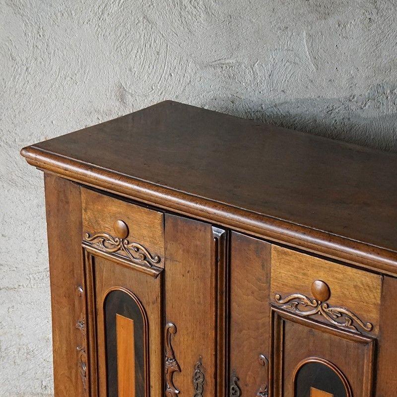 Wood Antique Italian Inlaid Walnut Cabinet Fitted with Drawers, 17th Century