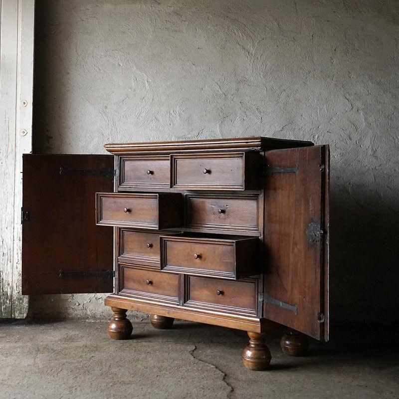 Antique Italian Inlaid Walnut Cabinet Fitted with Drawers, 17th Century 1