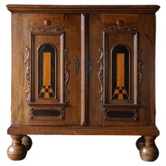 Antique Italian Inlaid Walnut Cabinet Fitted with Drawers, 17th Century