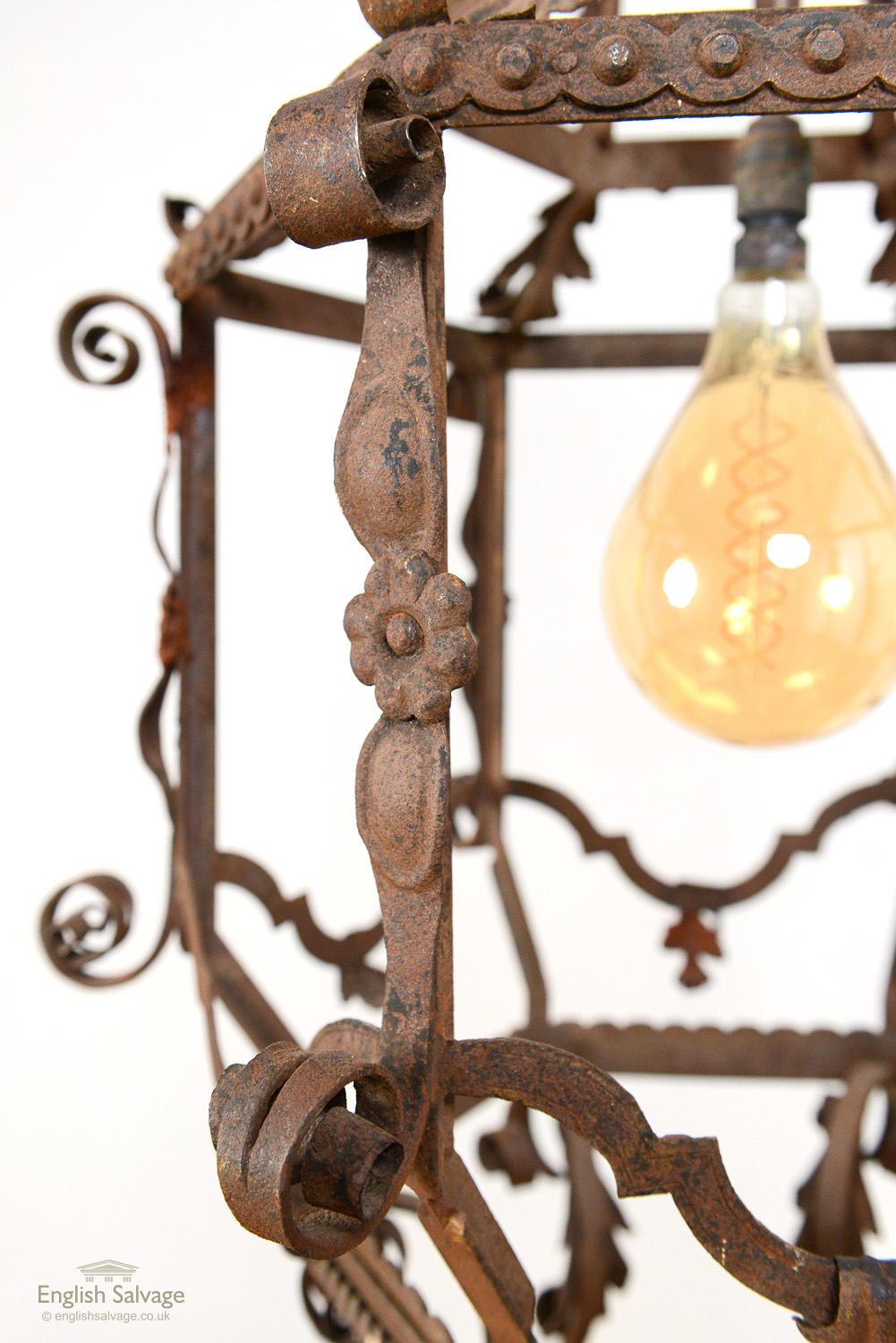 Antique Italian Iron Pendant Light, 19th Century In Good Condition For Sale In London, GB