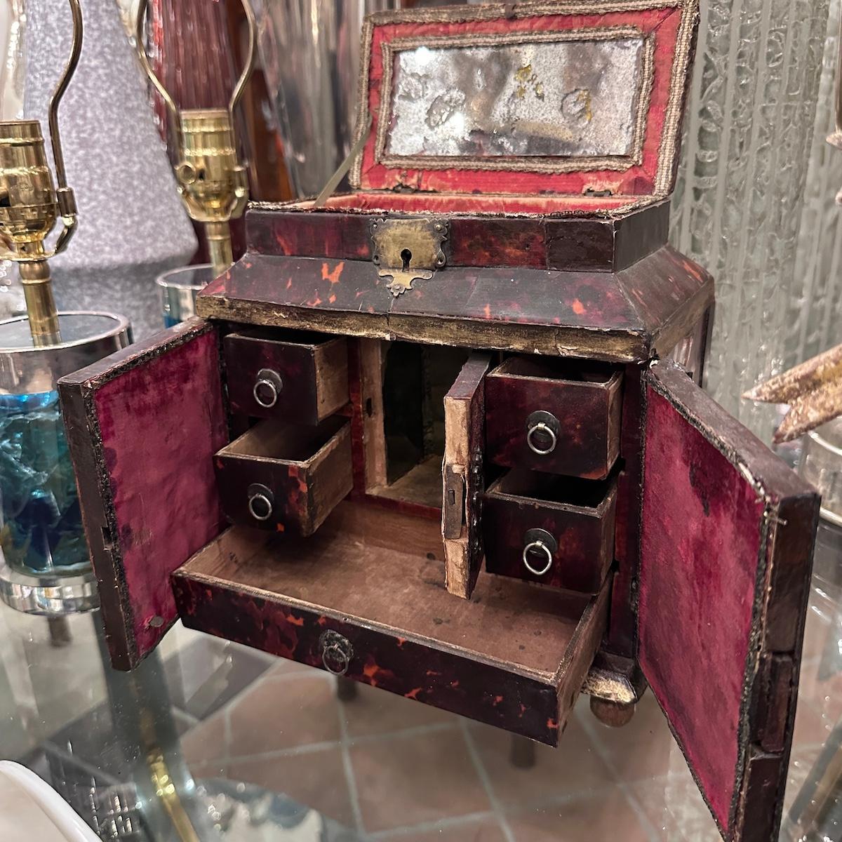 Antique Italian Jewelry Box For Sale 2