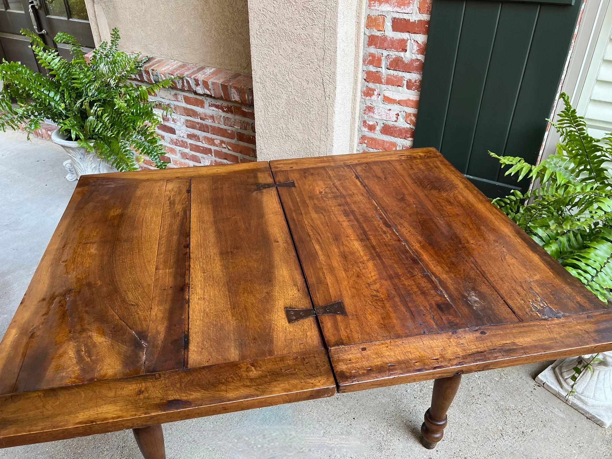 Hand-Carved Antique Italian Kitchen Farm Table Island Walnut Flip Top Game Table circa1800 For Sale