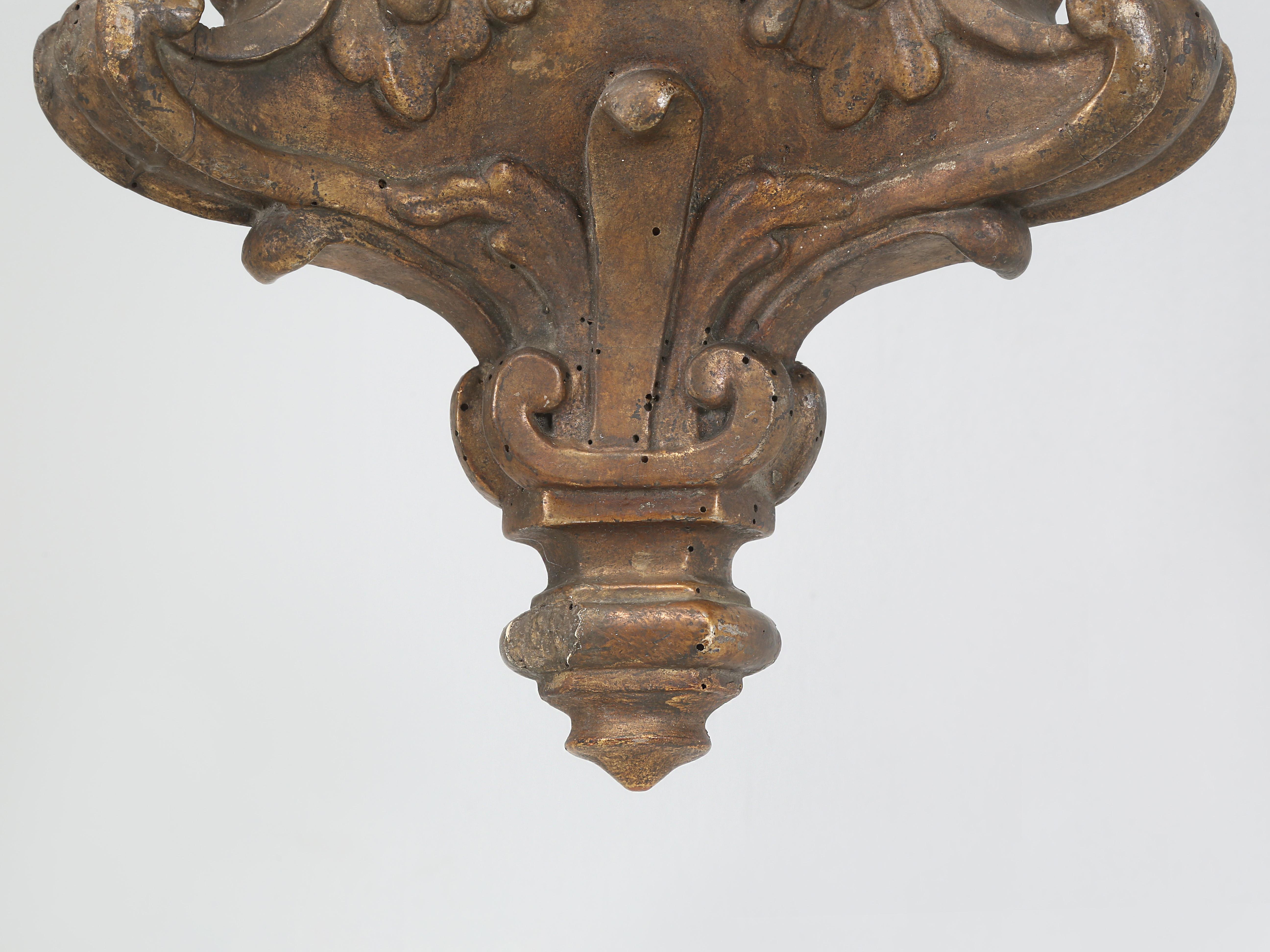 Antique Italian Lantern Hand-Carved Wood Original Gilding Over 250-Years Old For Sale 9
