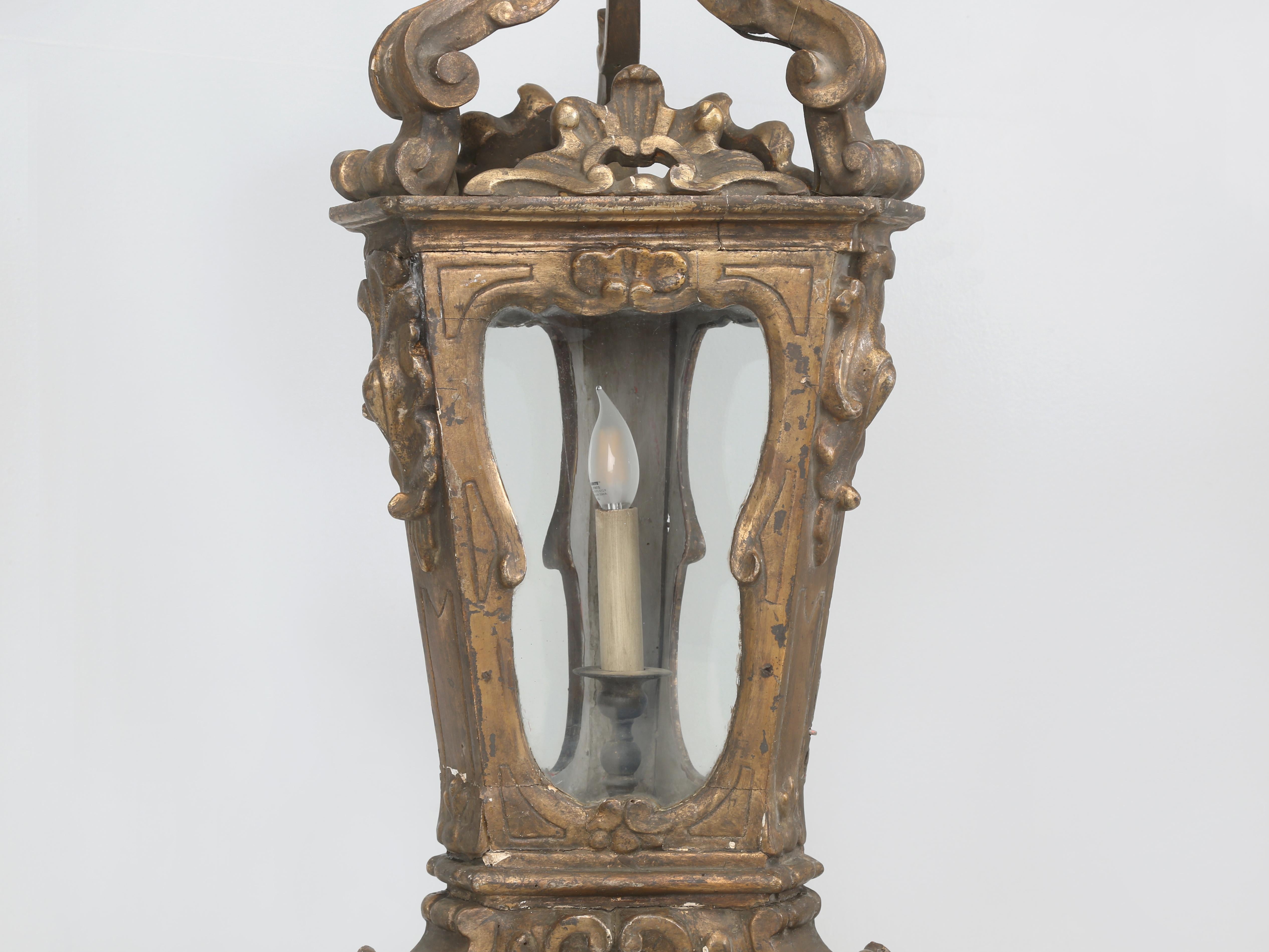 Antique Italian Lantern Hand-Carved Wood Original Gilding Over 250-Years Old For Sale 3