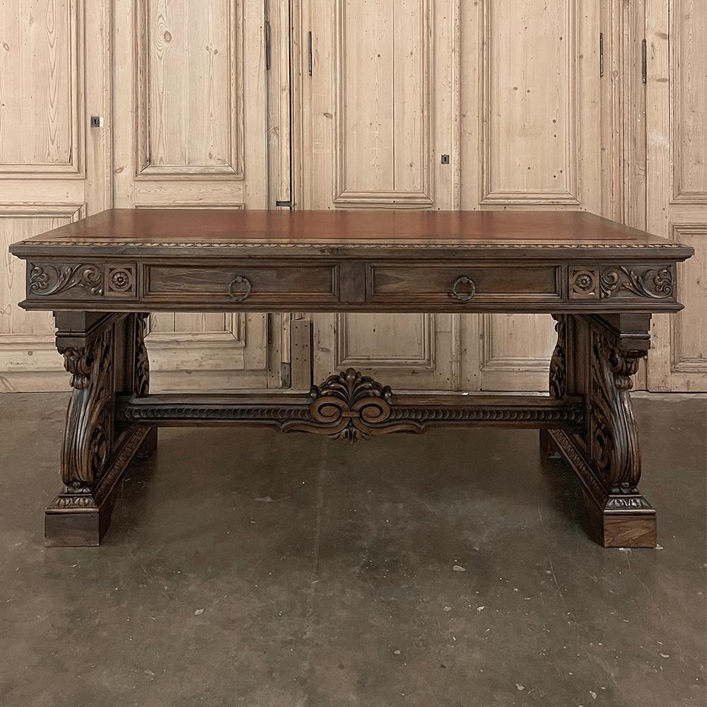 Antique Italian Louis XIV Neoclassical Walnut Desk with Faux Leather Top In Good Condition For Sale In Dallas, TX