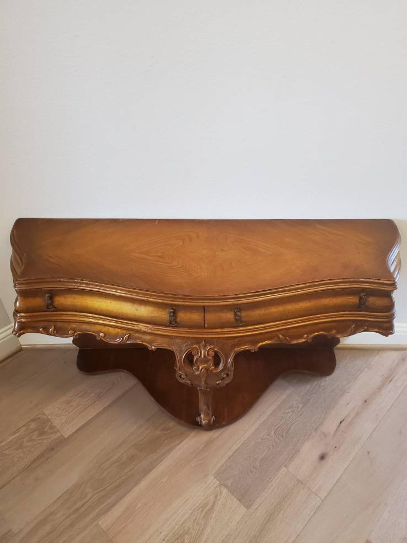 Antique Italian Louis XV Rocaille Style Bombe Demilune Table For Sale 1