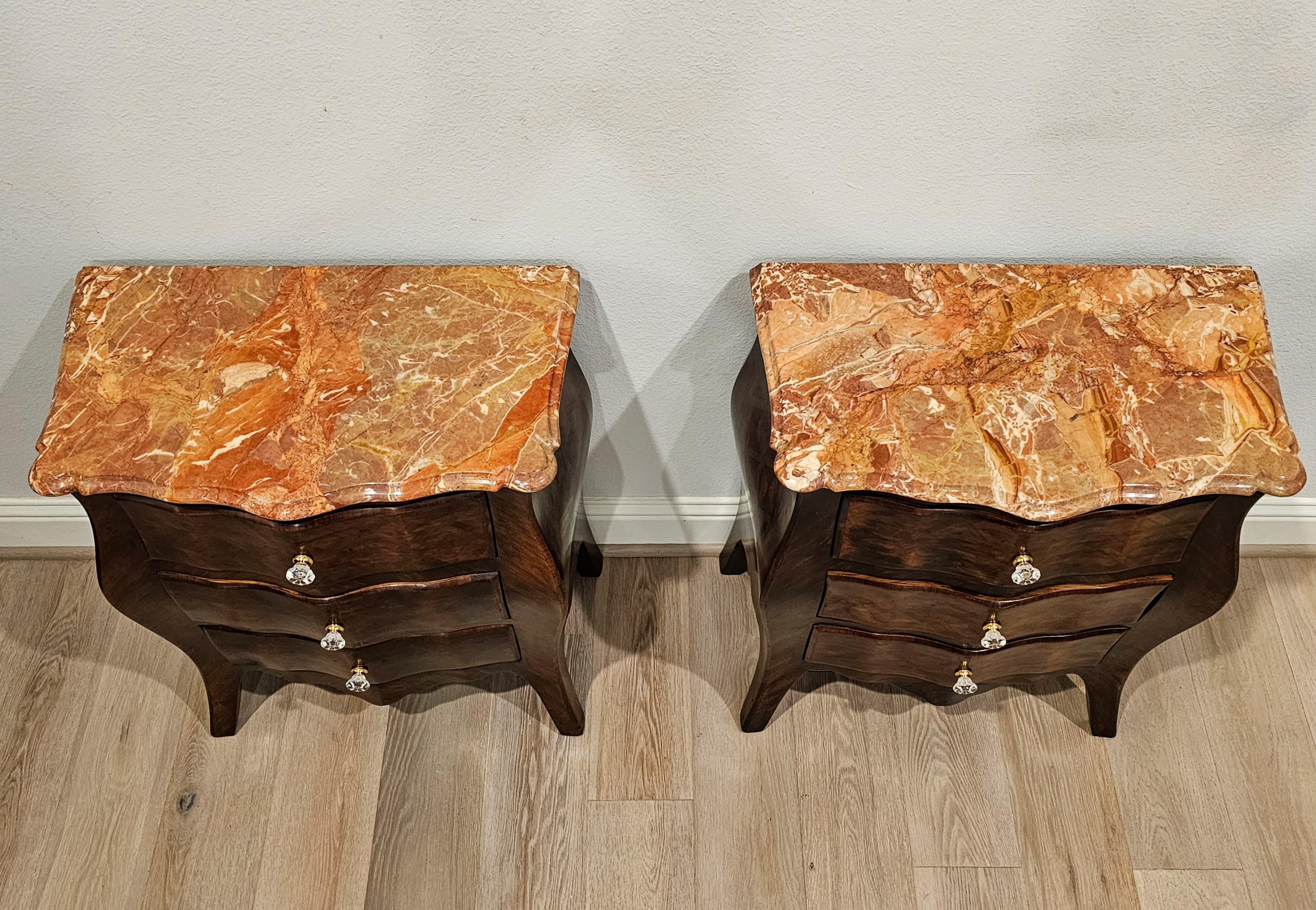 Antique Italian Louis XV Style Bombe Chest Of Drawers Nightstand Pair For Sale 9